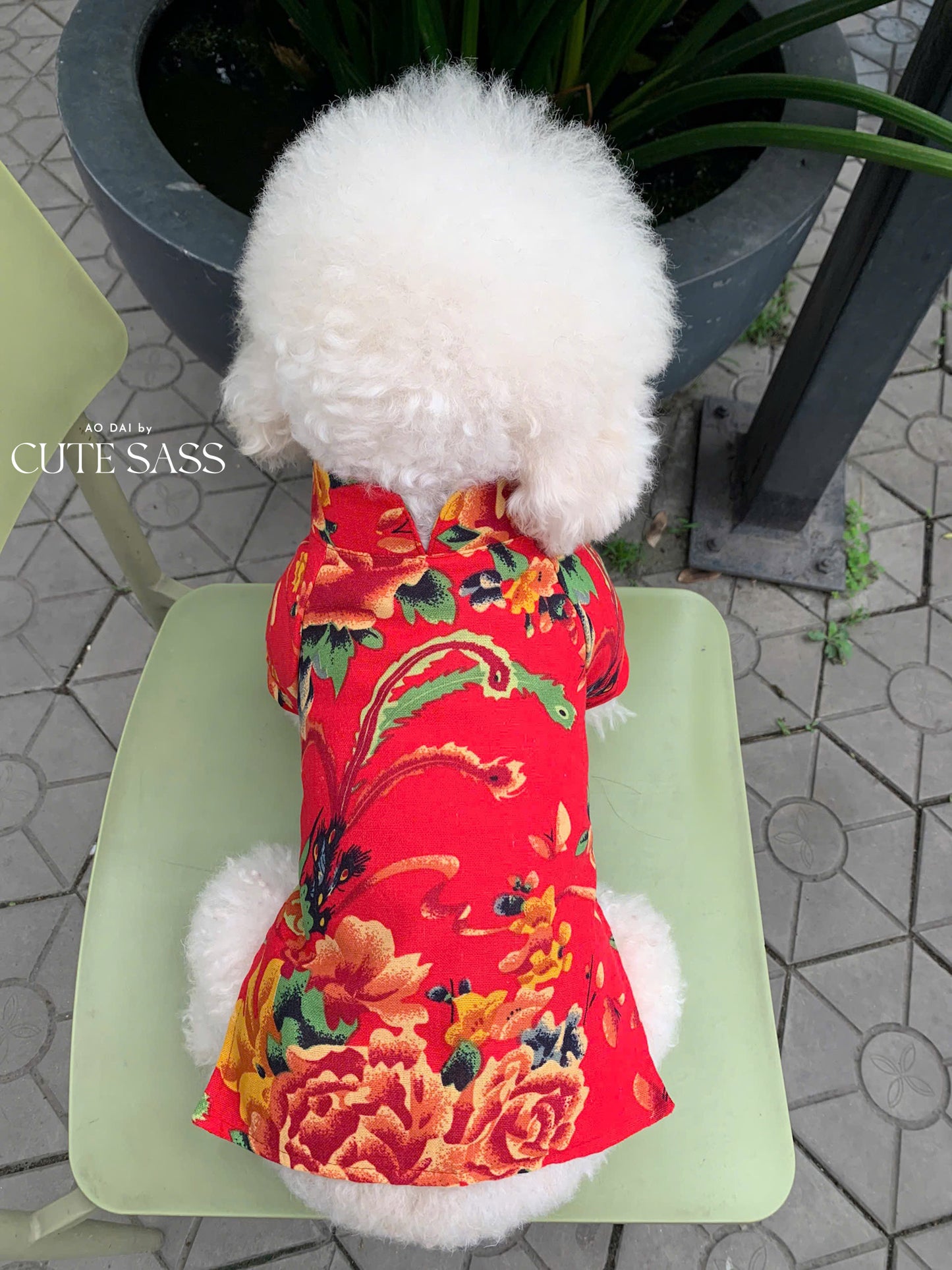 Pet Red Vietnamese Floral Retro Pattern Ao Dai 46A