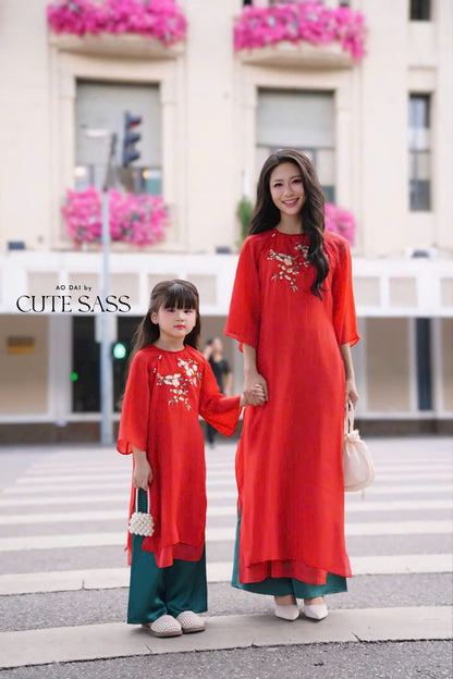 Mom and Daughter Red Braided Round Collar Embroidery Branches Ao Dai Set 2C