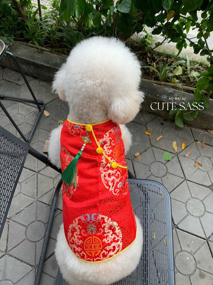 Pet Red Gam Short Sleeves Green Tassel Ao Dai 45A