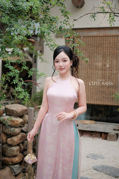 Pink Silk Sleveless Yem-Inspired Ao Dai Top Only, No Pants