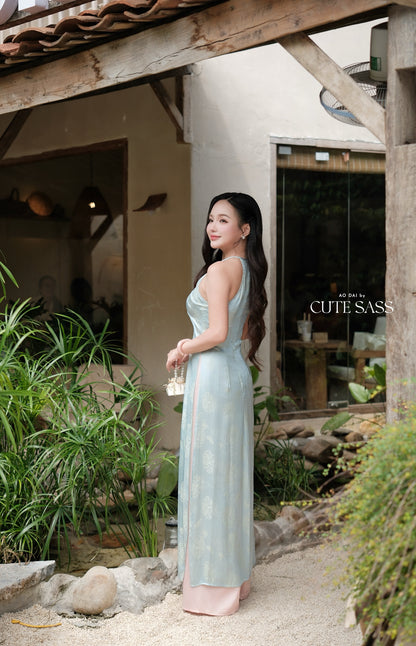 Blue Silk Sleveless Yem-Inspired Ao Dai Top Only, No Pants