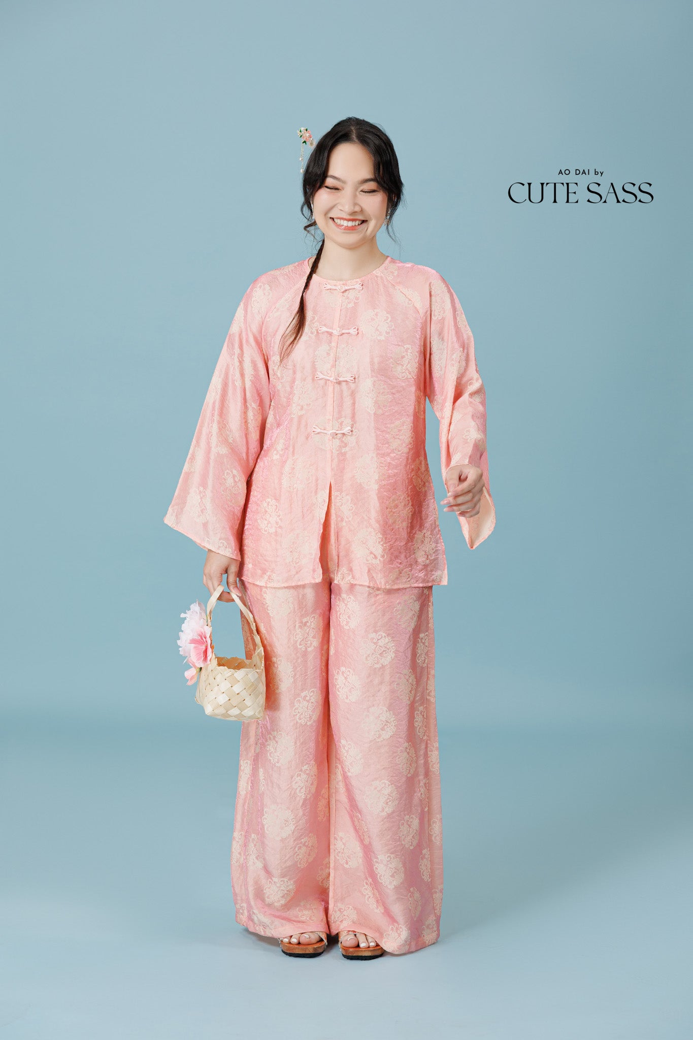 Vân - Peach Bow Knot Round Collar Bà Ba Top Only, No Pants