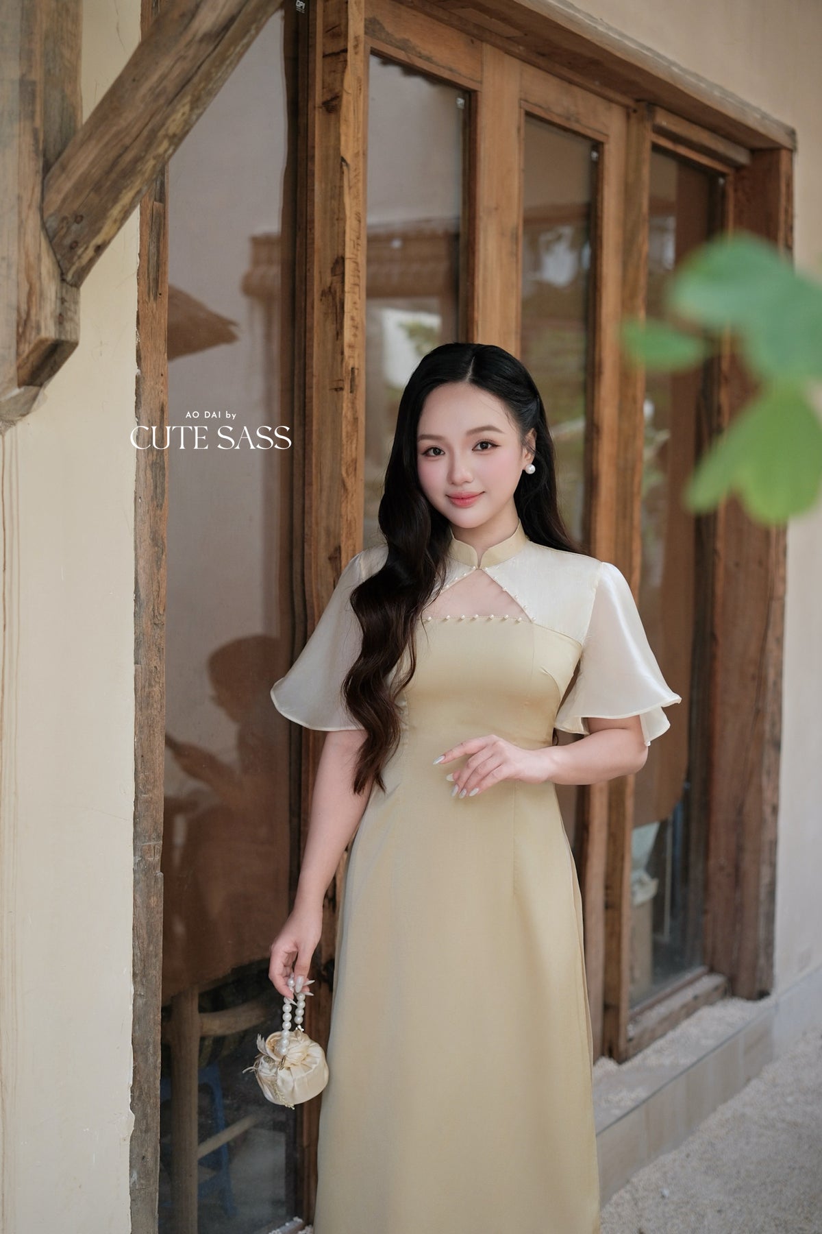 Green Pearl Neckline Sheer Wing Sleeves Ao Dai Top Only (NO PANTS)