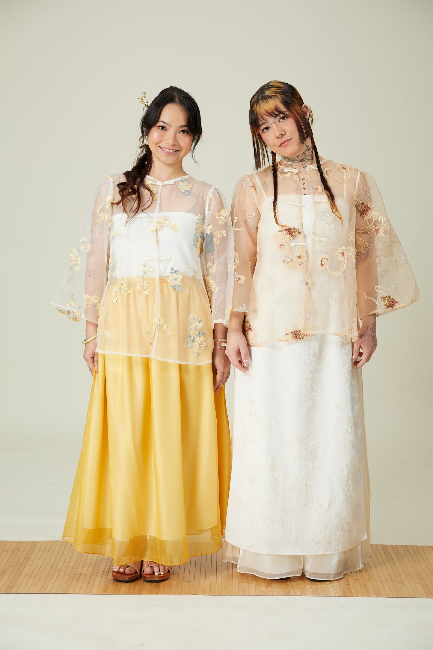 Vân - Daisy Embroidery Sheer Coat Top Only, No Pants