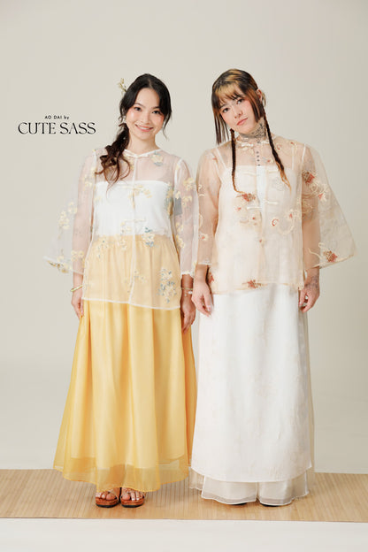 Vân - Daisy Embroidery Sheer Coat Top Only, No Pants