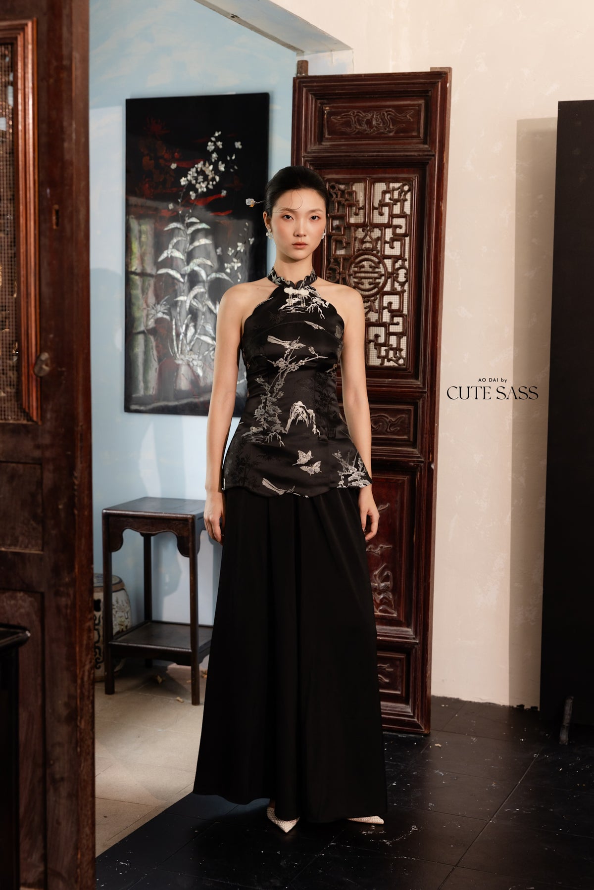 Khảm - Wisp Black Silver Scalloped Yem Inspired Top Only, No Pants