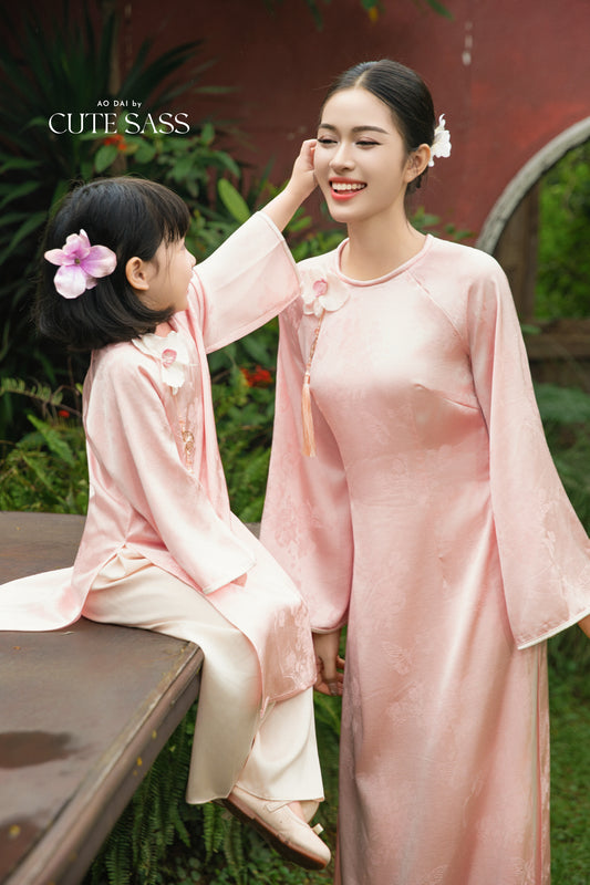 Gia Hòa - Mom and Daughter Pink with Hibiscus Flower Pin Ao Dai Set