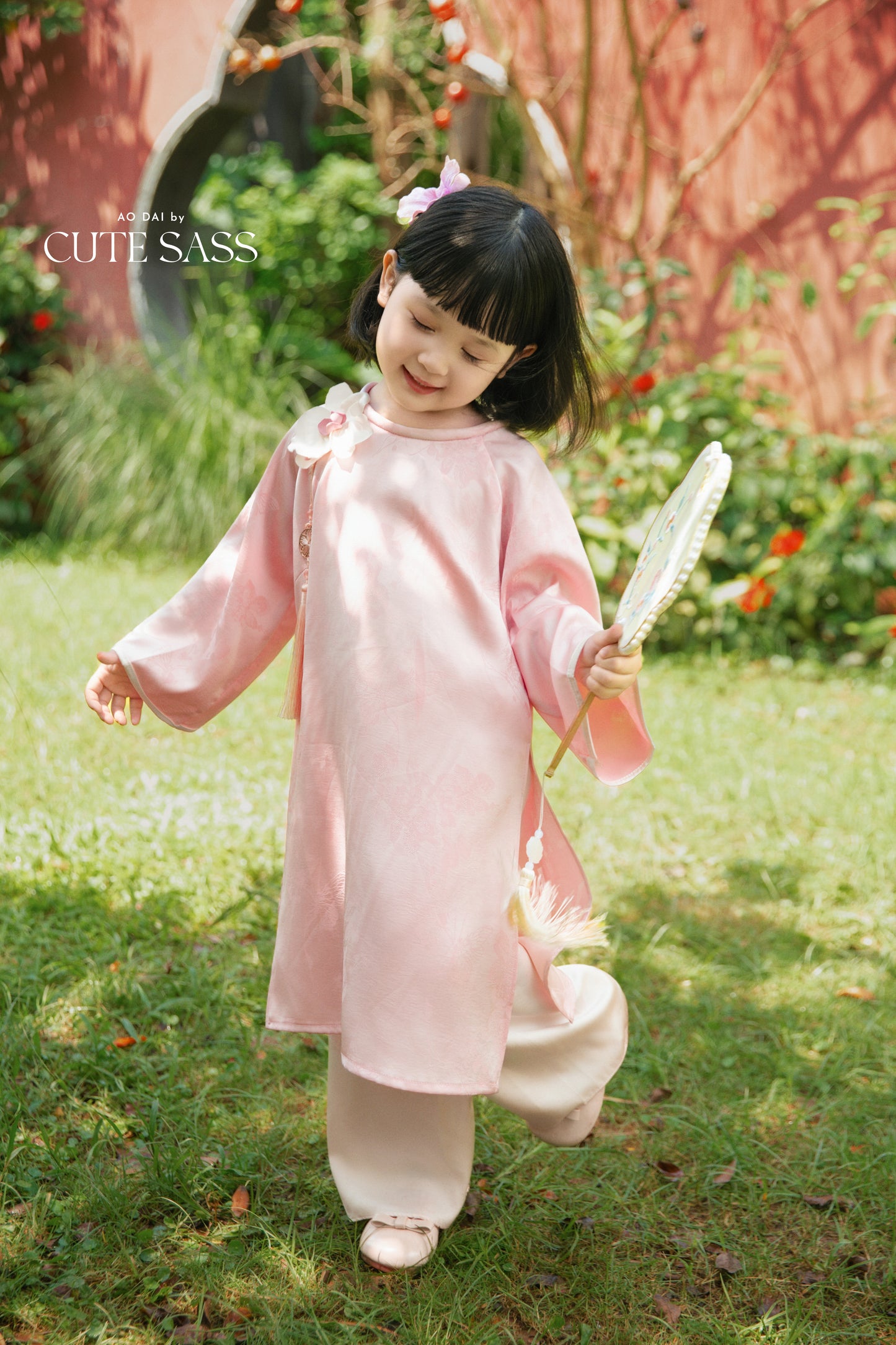 Gia Hòa - Mom and Daughter Pink with Hibiscus Flower Pin Ao Dai Set