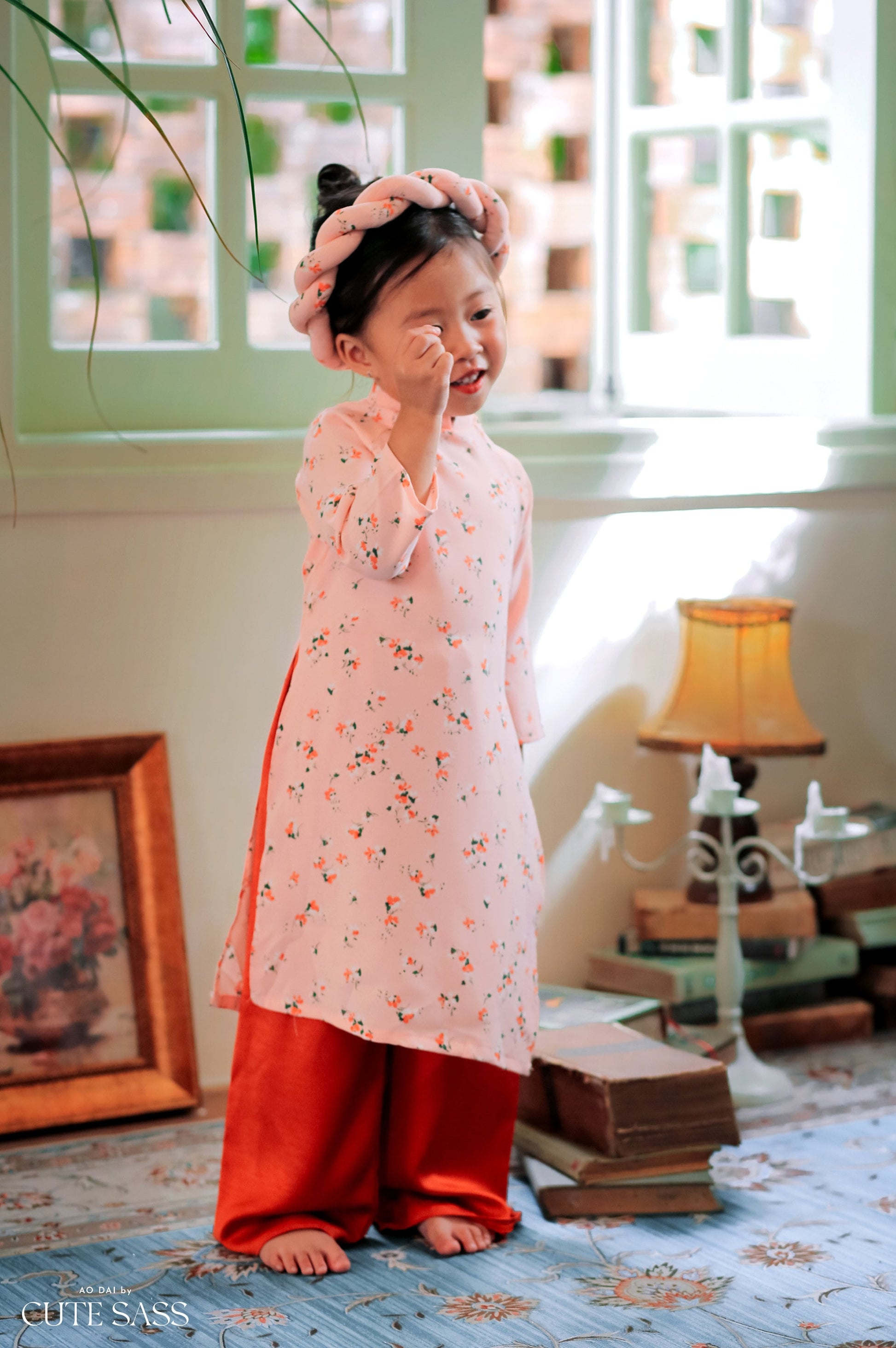 Mom and Daughter Pink Matching Ao Dai Set with Headbands