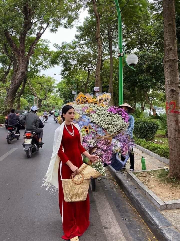 Red Velvet Plain Ao Dai Top Only, NO PANTS