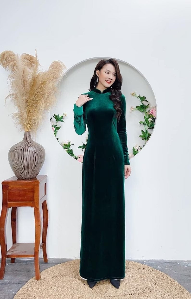 Green Velvet Plain Ao Dai Top Only, NO PANTS