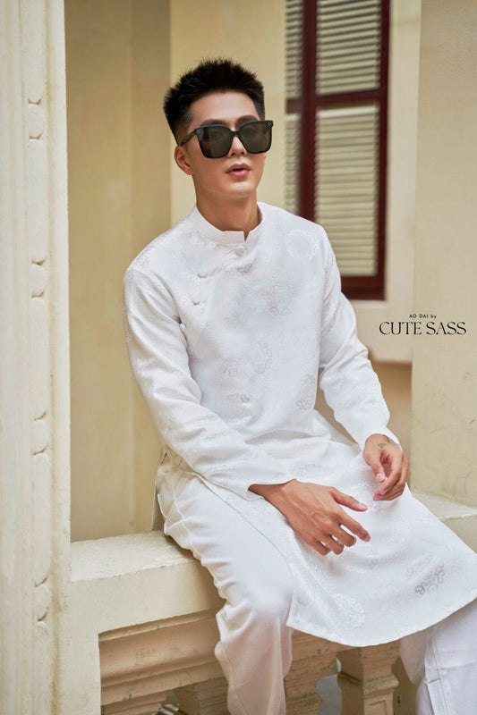 Men White Gam Silk Ao Dai Top