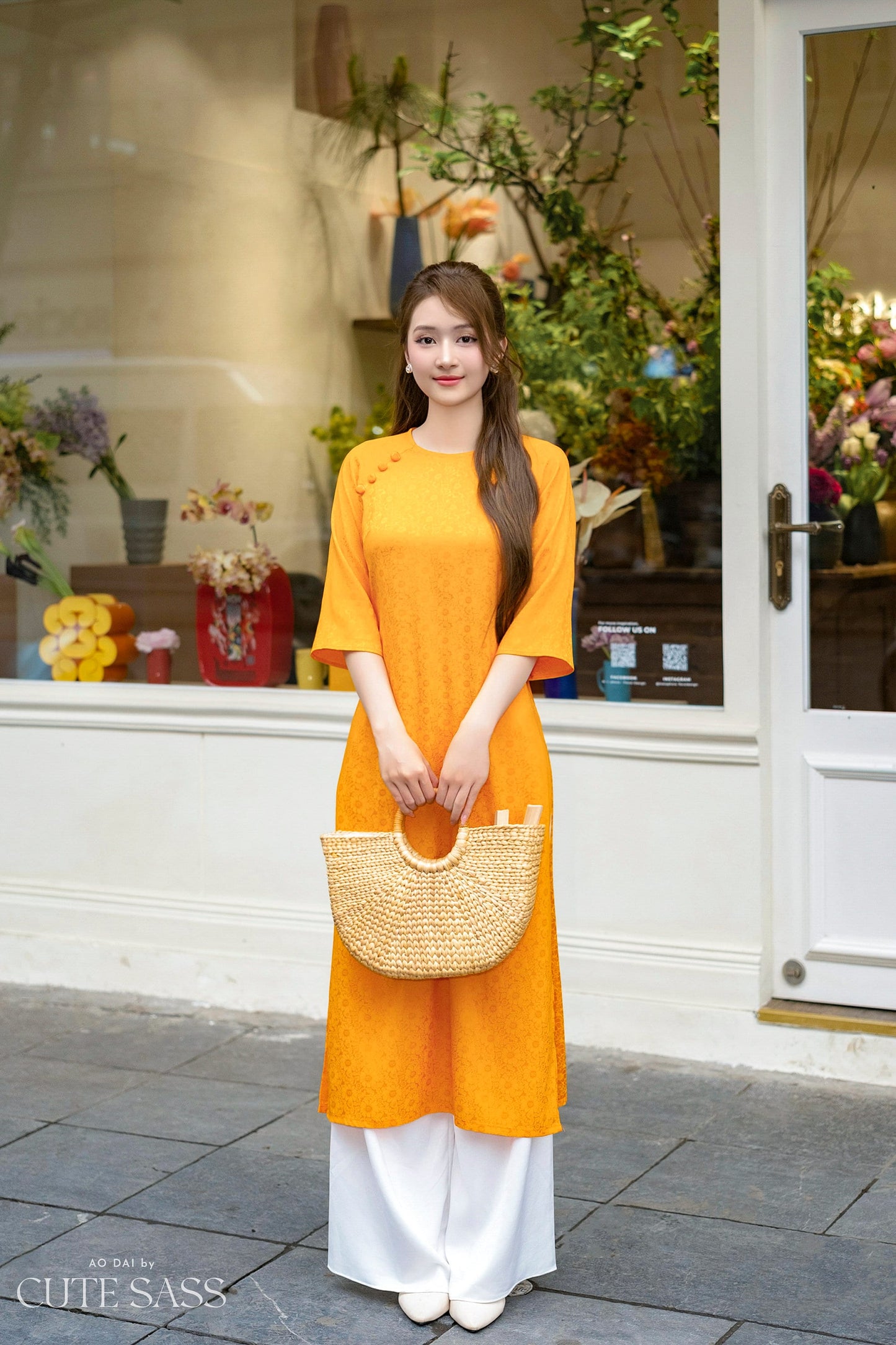 Shifted Gam Ao Dai Top Only, NO PANTS (Red, Orange)