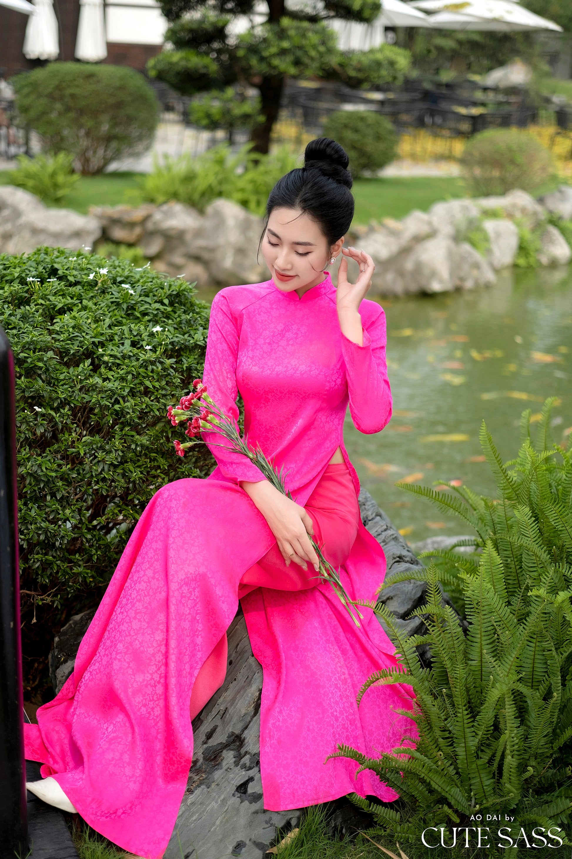 Hot Pink Traditional Gấm Ao Dai Set