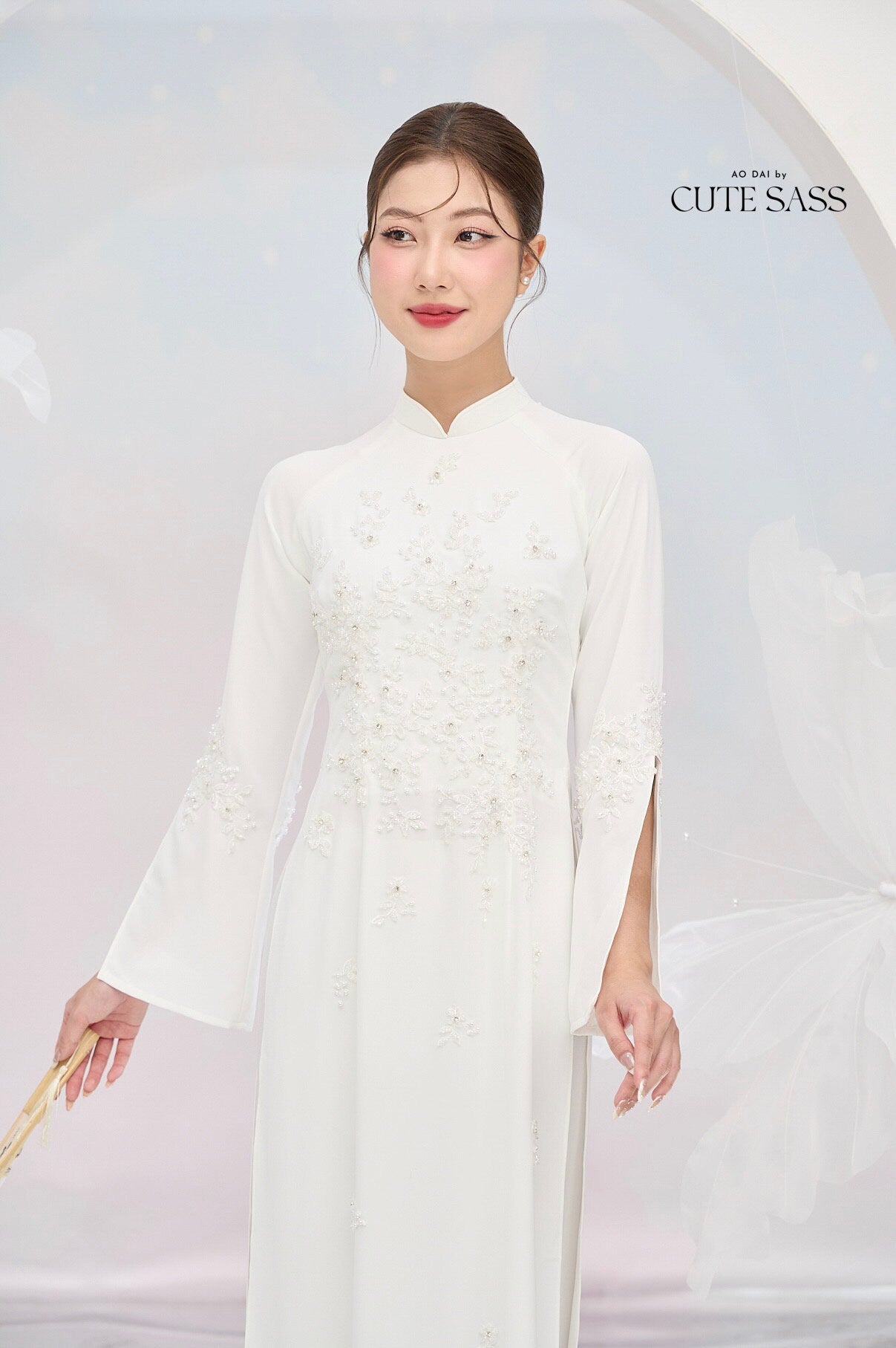 Tinh Kỳ - Jeweled Slit Ao Dai Set M3|Pre-made Traditional Vietnamese Ao Dai|Ao Dai with Pants|Graduaion | Bridal |Ao Dai Truyen Thong|