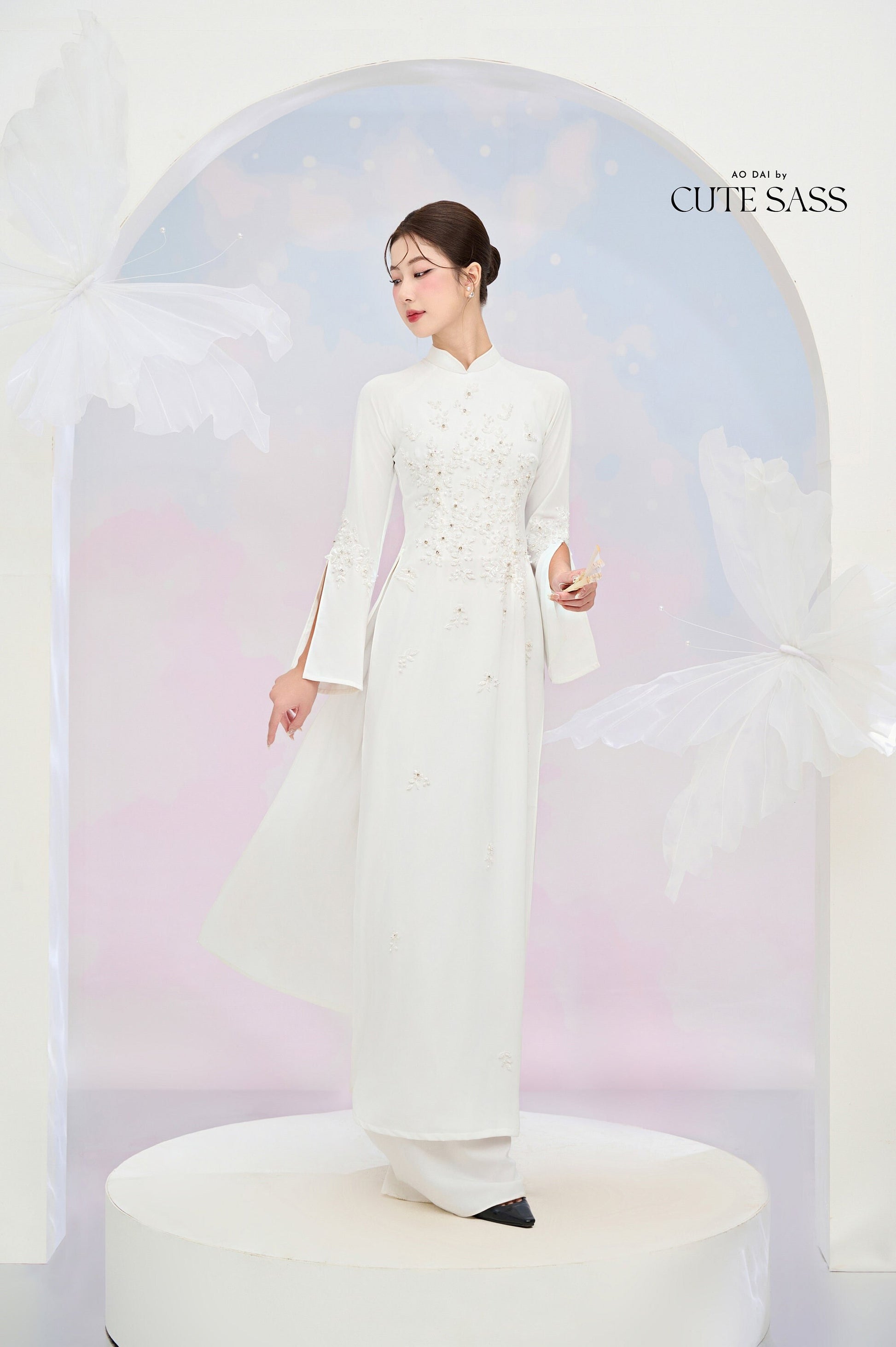 Tinh Kỳ - Jeweled Slit Ao Dai Set M3|Pre-made Traditional Vietnamese Ao Dai|Ao Dai with Pants|Graduaion | Bridal |Ao Dai Truyen Thong|