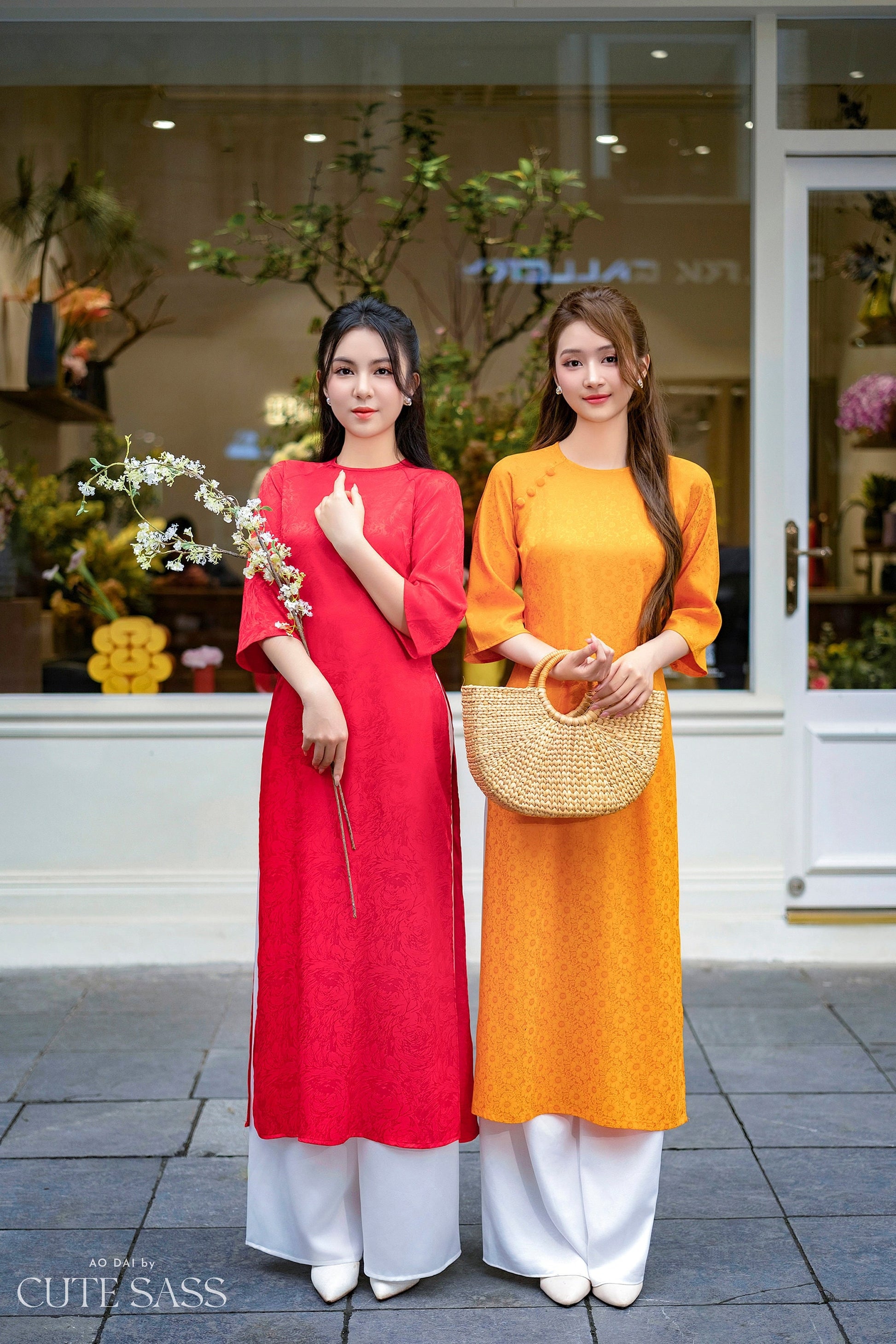 Shifted Gam Ao Dai Top Only, NO PANTS (Red, Orange)