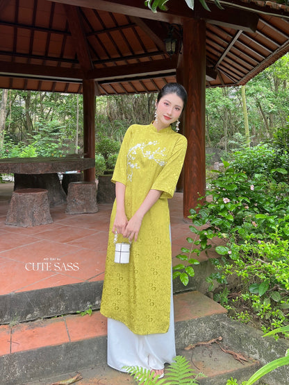 Shifted Lime Gam Embroidery Ao Dai Set | Pre-made Vietnamese Ao Dai| Women Ao Dai | Lunar New Year| Ao Dai Truyen Thong|15D