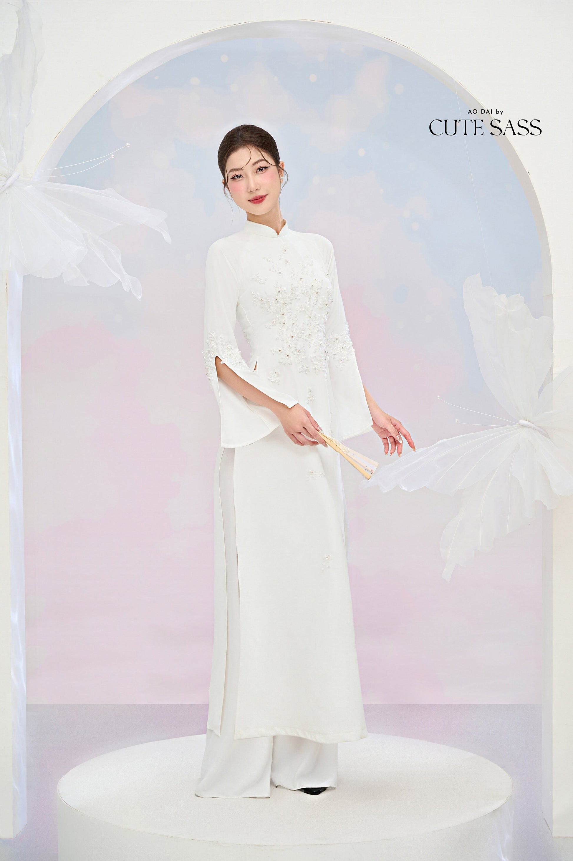 Tinh Kỳ - Jeweled Slit Ao Dai Set M3|Pre-made Traditional Vietnamese Ao Dai|Ao Dai with Pants|Graduaion | Bridal |Ao Dai Truyen Thong|