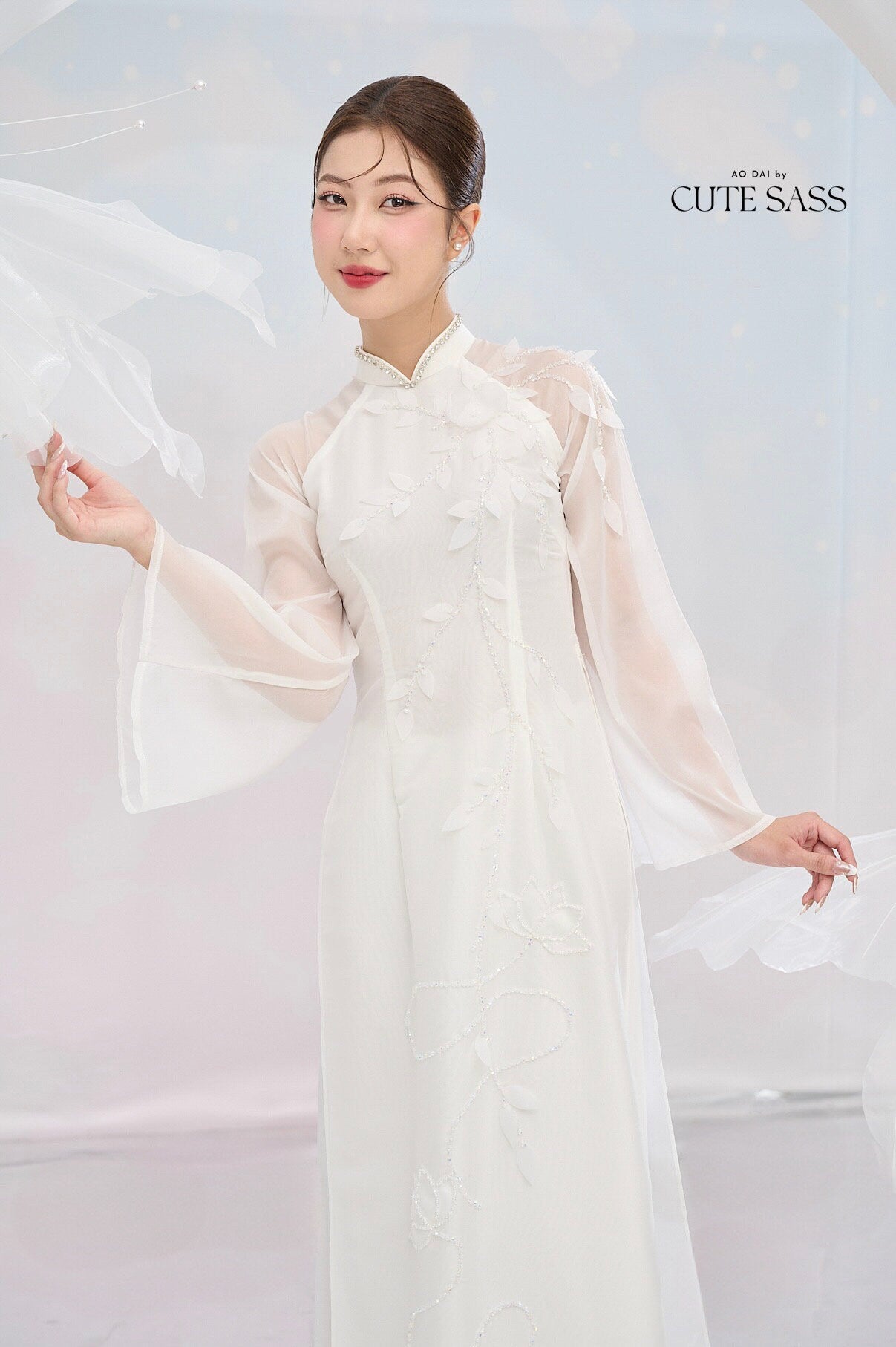 Tinh Kỳ - Crystal Lotus Ao Dai Set M3|Pre-made Traditional Vietnamese Ao Dai|Ao Dai with Pants|Graduaion | Bridal |Ao Dai Truyen Thong|