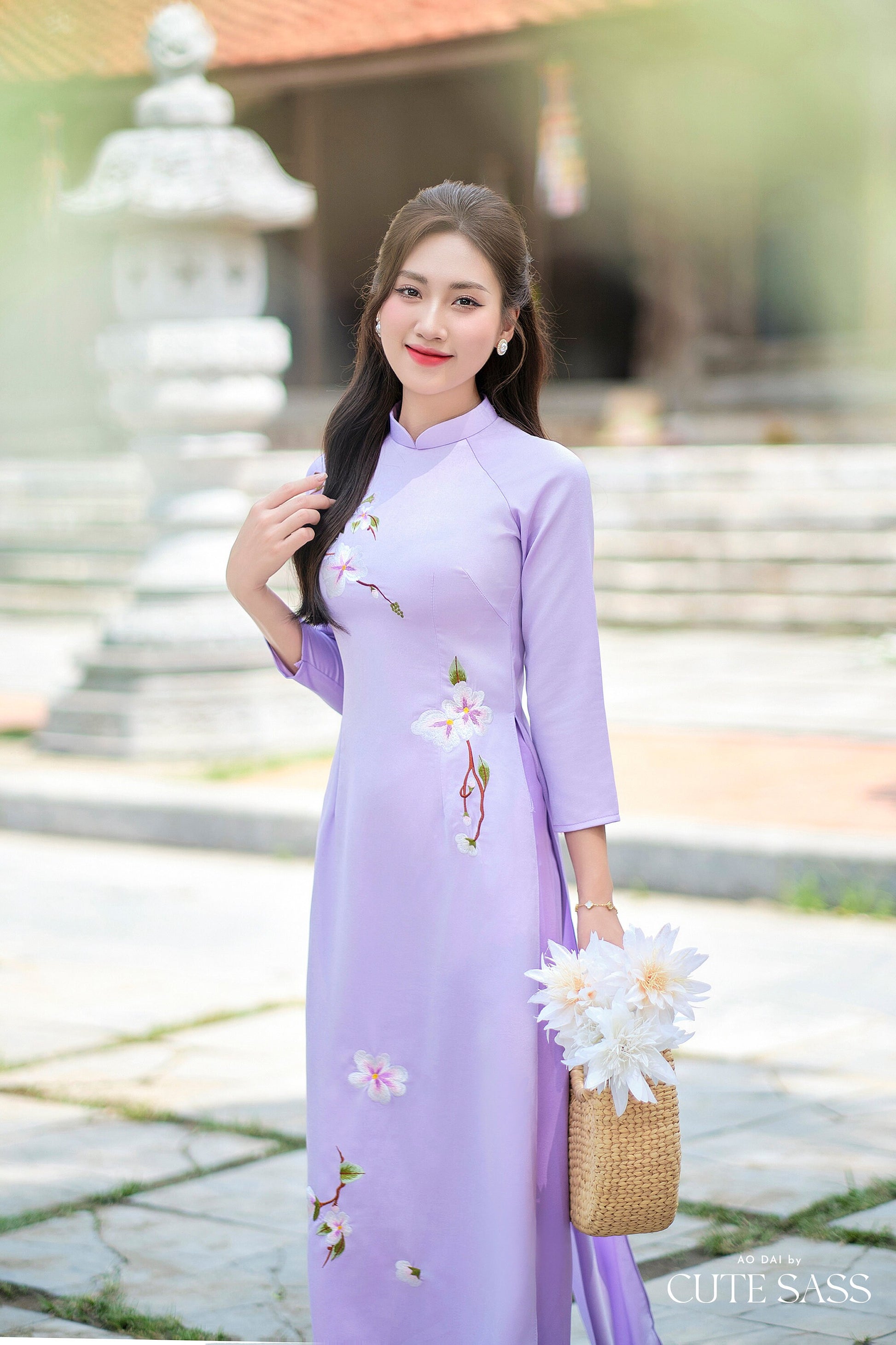 Purple Wisperia Silk Embroidery Ao Dai Set | Pre-made Traditional Vietnamese Ao Dai| Women Ao Dai with Pants| Ao Dai Truyen Thong|