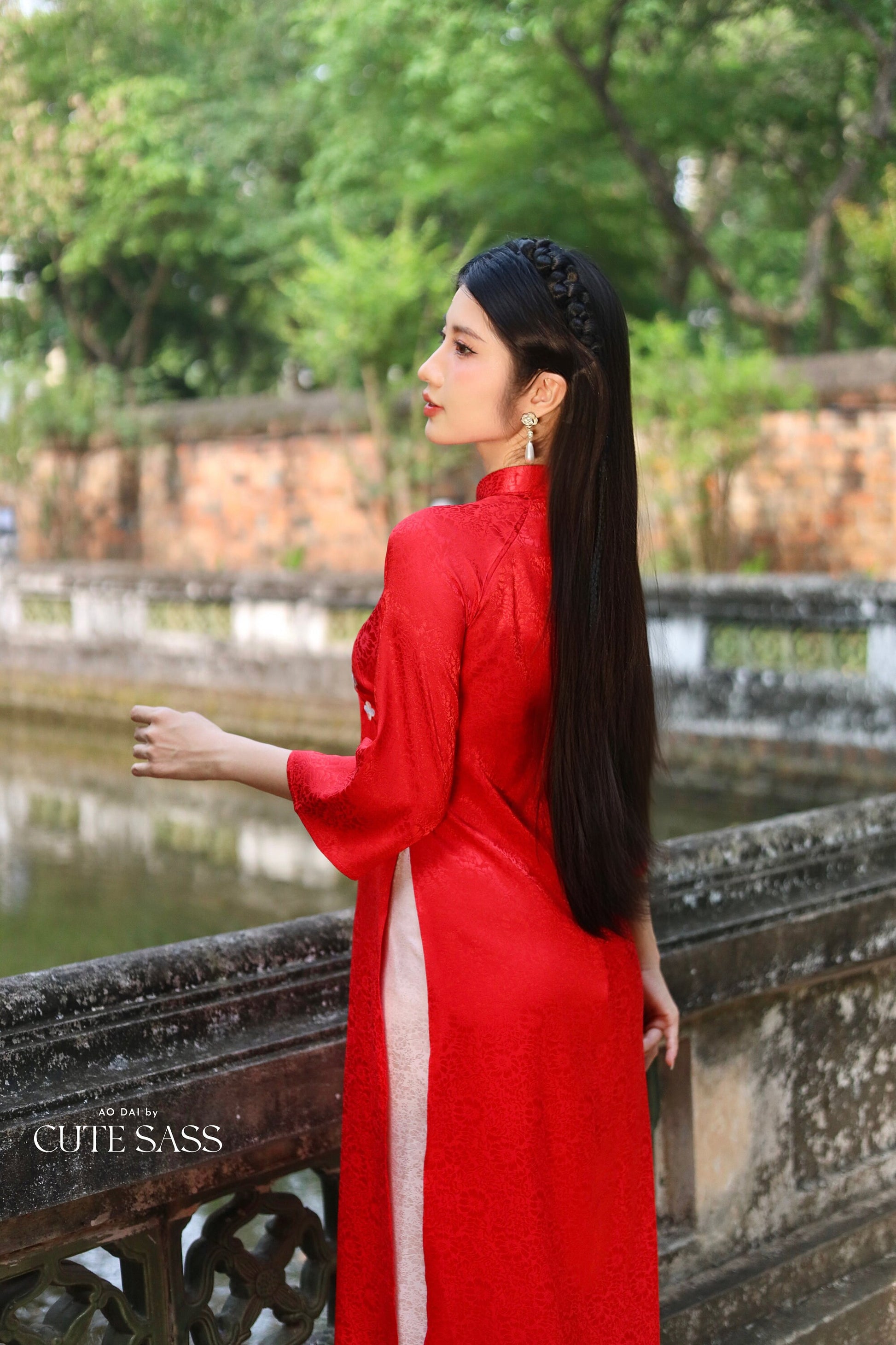 Red Blossom Embroidery Gấm Ao Dai Set w/ Blush Gấm Pants | Pre-made Traditional Vietnamese Ao Dai | Lunar New Year| Gam Ao Dai with Pants|FL