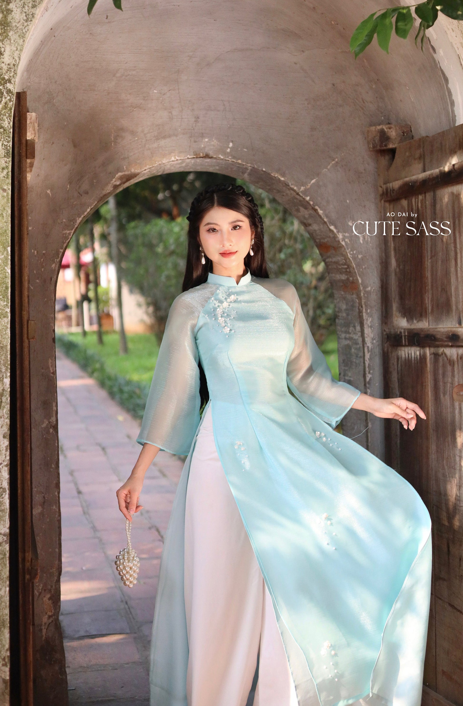 Cyan Sparkle Daisy Ao Dai Set |Pre-made Modernized Vietnamese Ao Dai| Ao Dai with Pants | Lunar New Year| Ao Dai Truyen Thong|29A