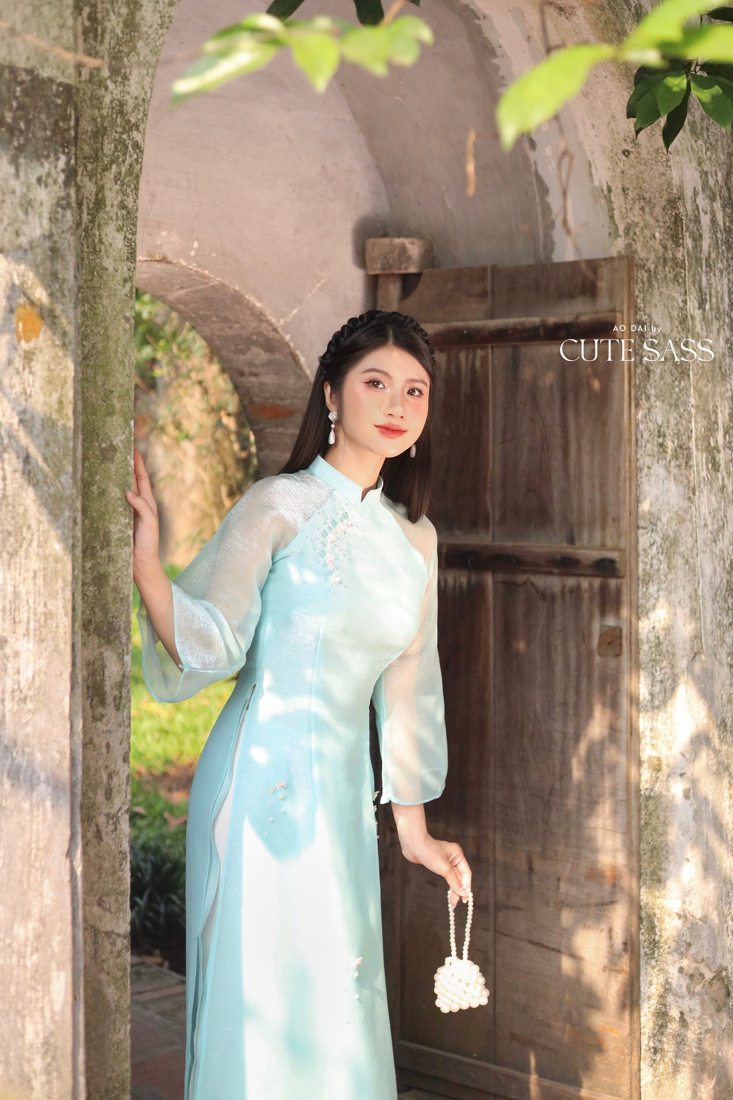 Cyan Sparkle Daisy Ao Dai Set |Pre-made Modernized Vietnamese Ao Dai| Ao Dai with Pants | Lunar New Year| Ao Dai Truyen Thong|29A