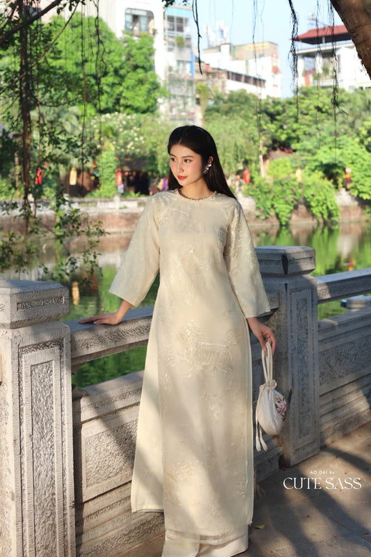 Cream Shifted Embroidered Chiffon With Pearls Neckline Ao Dai Set |Pre-made Modernized Vietnamese Ao Dai with Pants | Lunar New Year| 7E