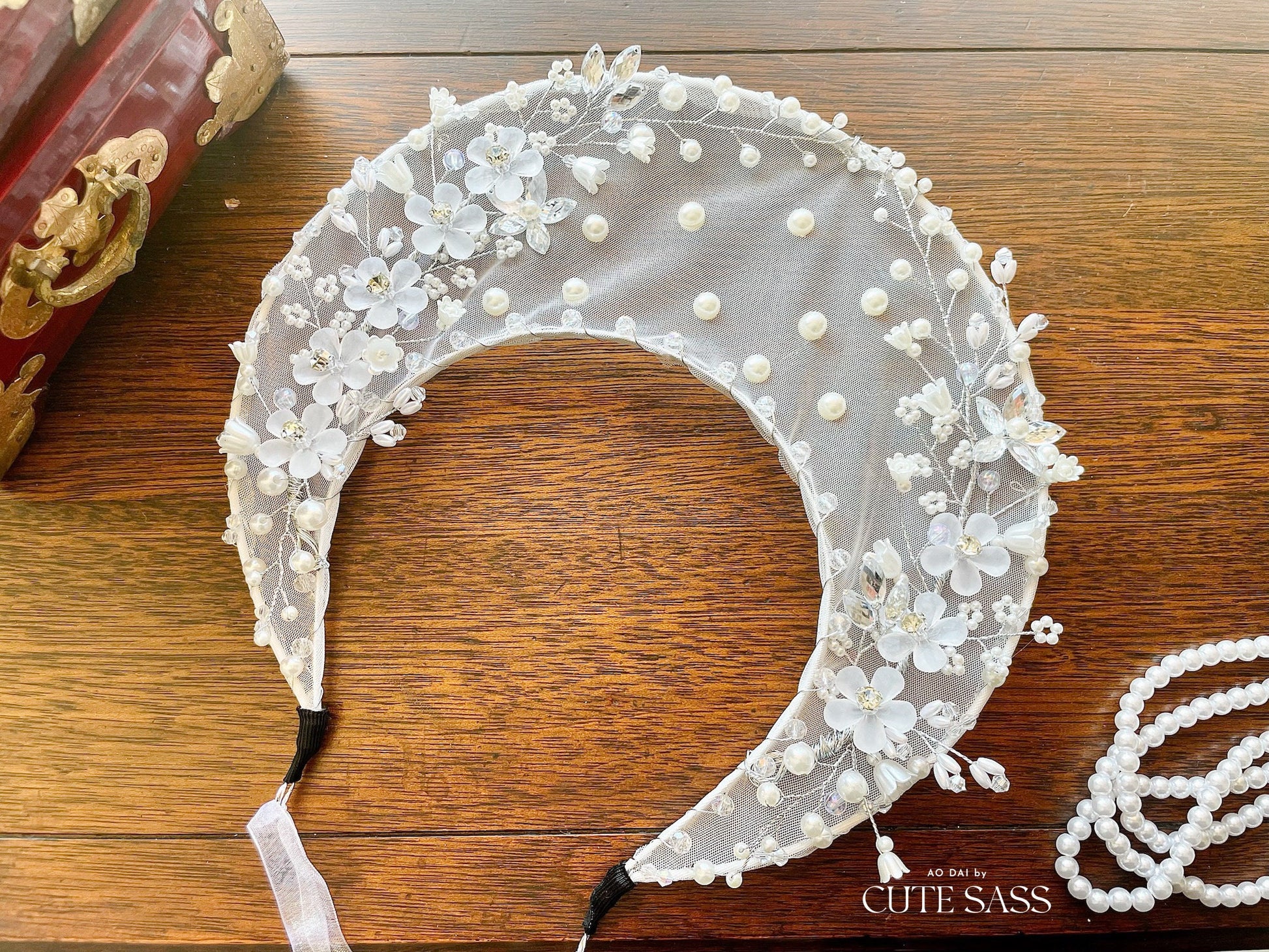 LUNA FLORA Pearl Blossom Foliage Head Piece #6 | Vietnamese Ao Dai Accessories | Wedding Ao Dai | Bridal Ao Dai| Tet Lunar New Year Headband