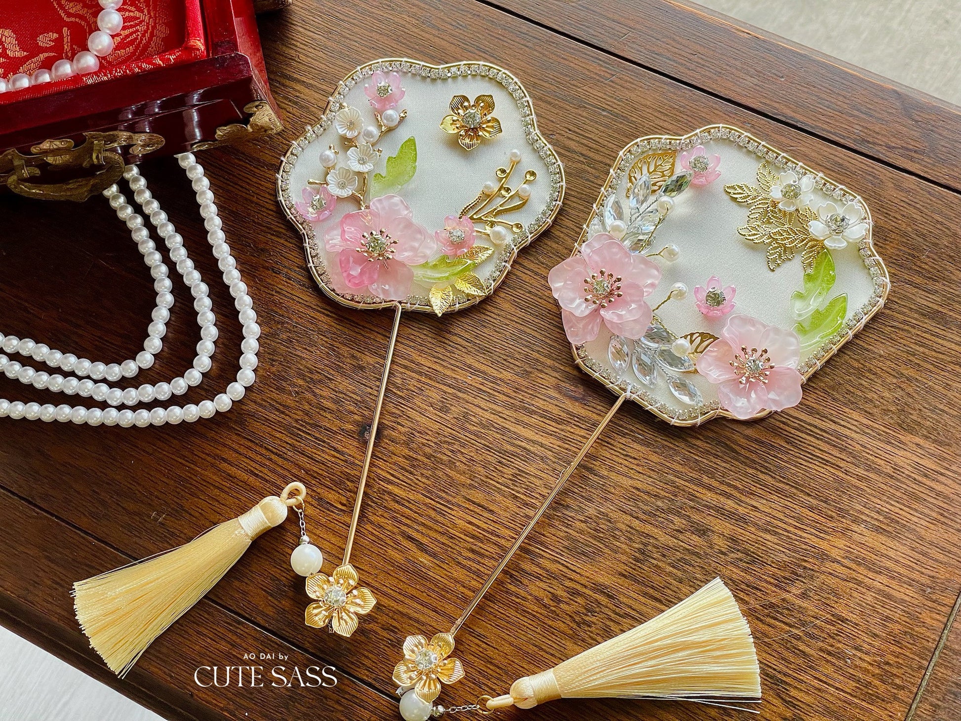 LUNA FLORA White Golden Garden Mini Fan White #5 #6 | Ao Dai and Wedding Accessories | Gold Accessory Fan