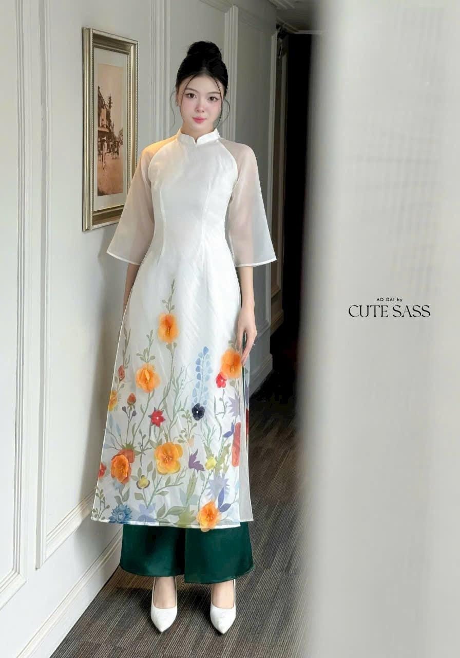 White Flower Garden Field Ao Dai Set | Pre-made Modernized Vietnamese with Pants| Lunar New Year| Ao Dai Cach Tan