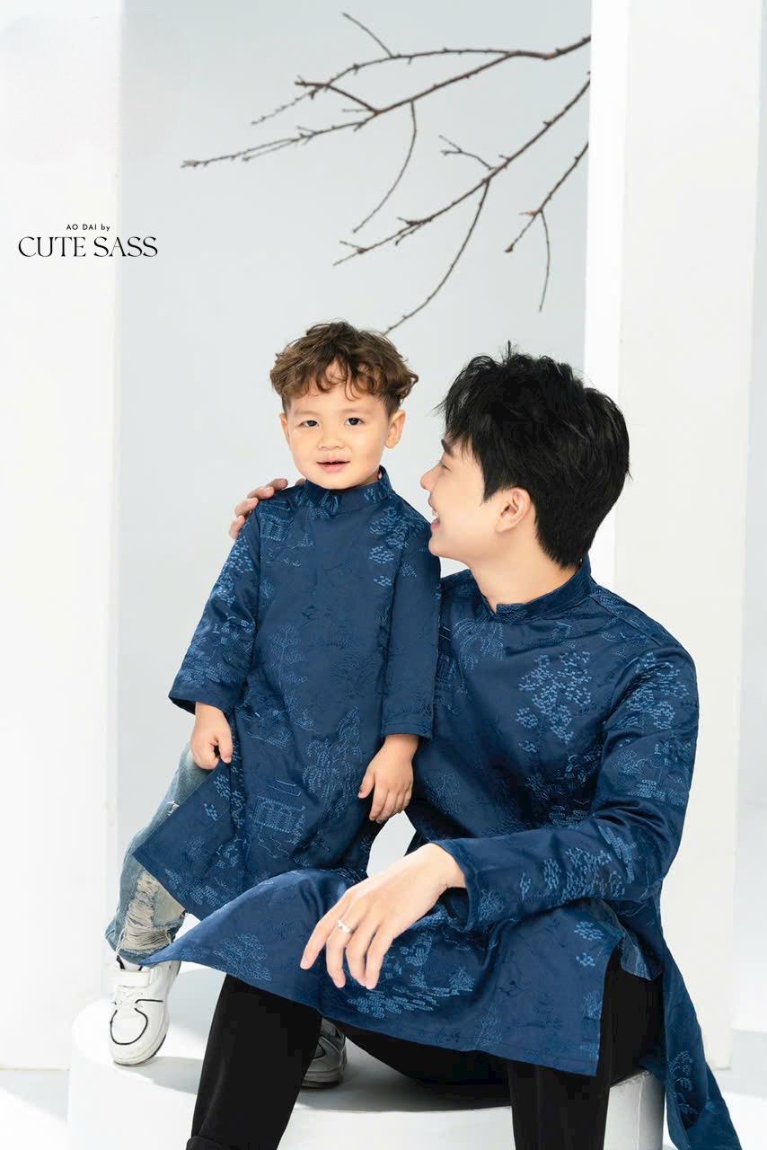 Men and Boy Red Lan Ao Dai Set 17B| Pre-made Vietnamese Ao Dai| Lunar New Year | Ao Dai for Girl, Mom, Dad, Boy | Ao Dai Tet| 17B