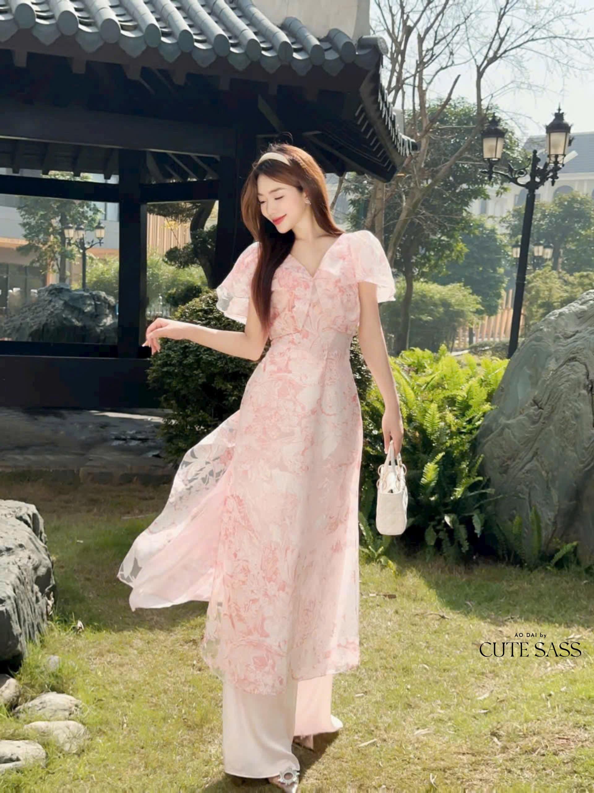 Pink Wing Sleeves Ao Dai Set 30C