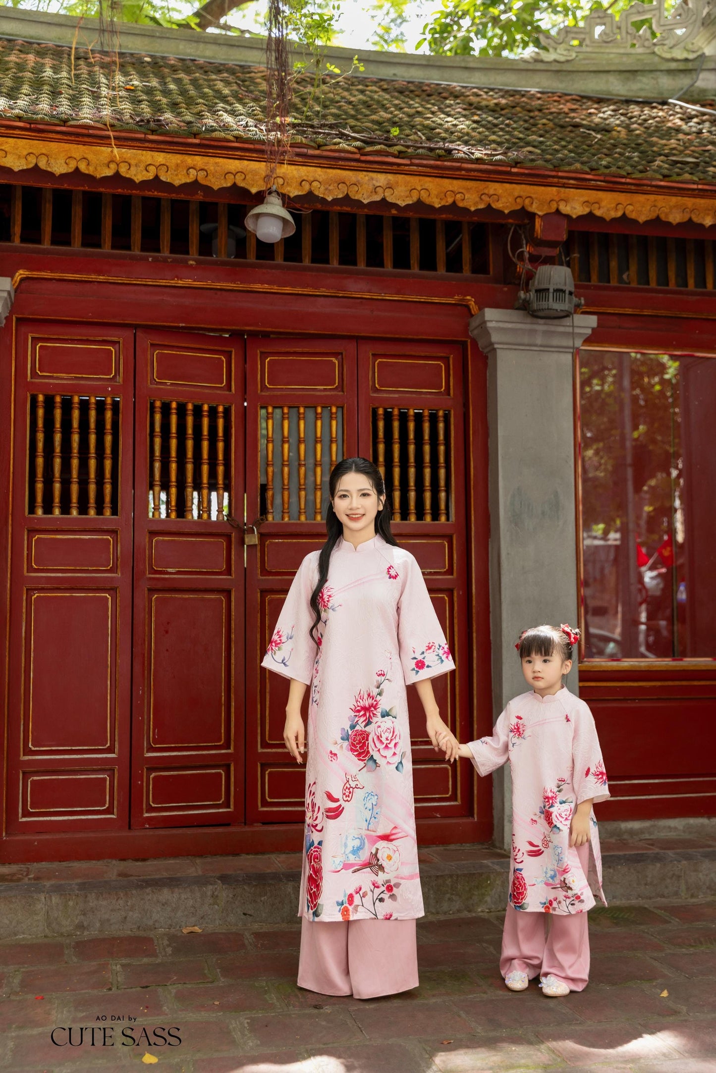 Mom and Daughter Pink Vibrant Matching Ao Dai Set| Pre-made Traditional Vietnamese Ao Dai | Lunar New Year | Ao Dai for Girl, Mom|