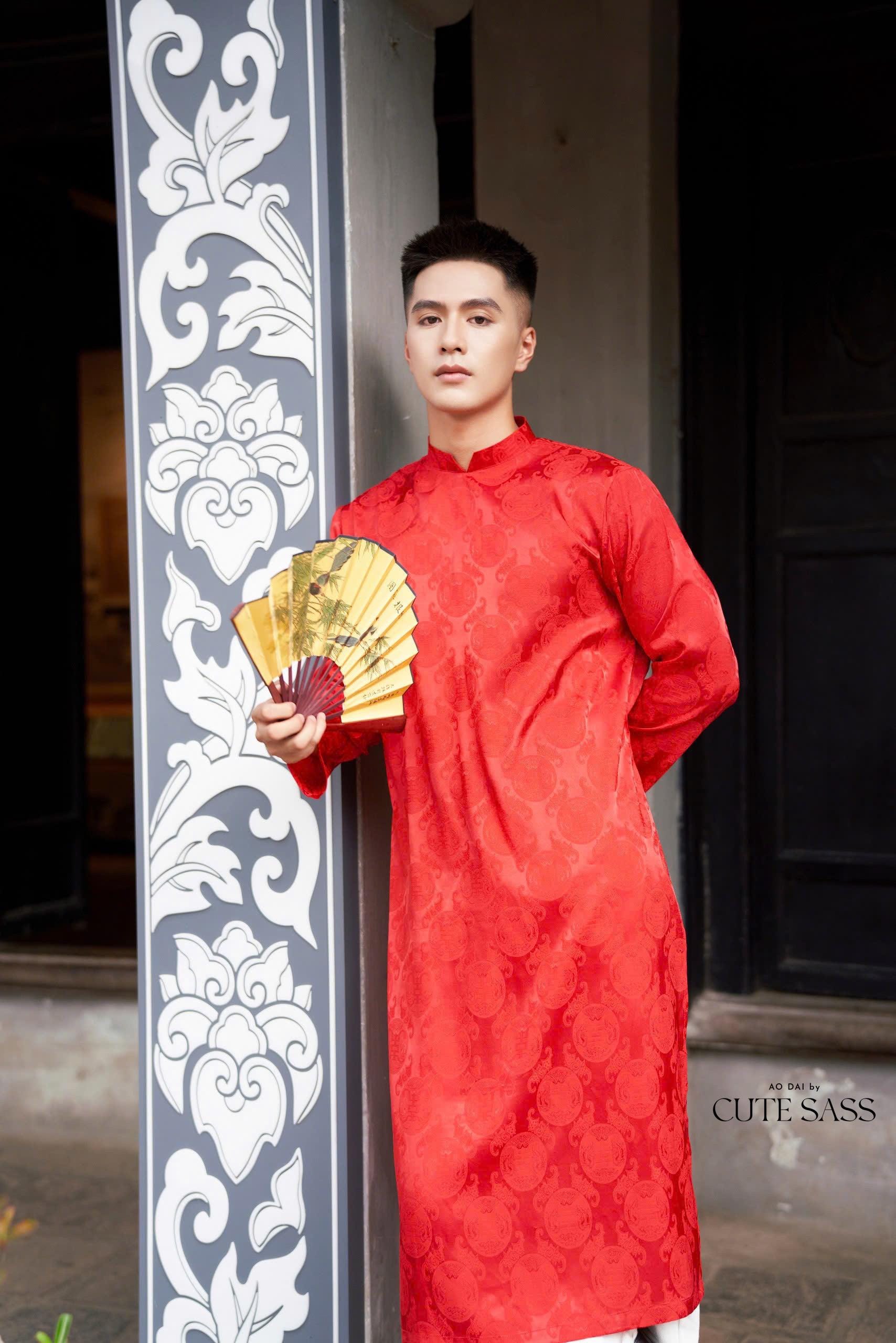 Men Red Gam Silk Ao Dai Top| Pre-made Traditional Vietnamese Ao Dai| Lunar New Year | Ao Dai for Dad, Boy | Ao Dai Tet|