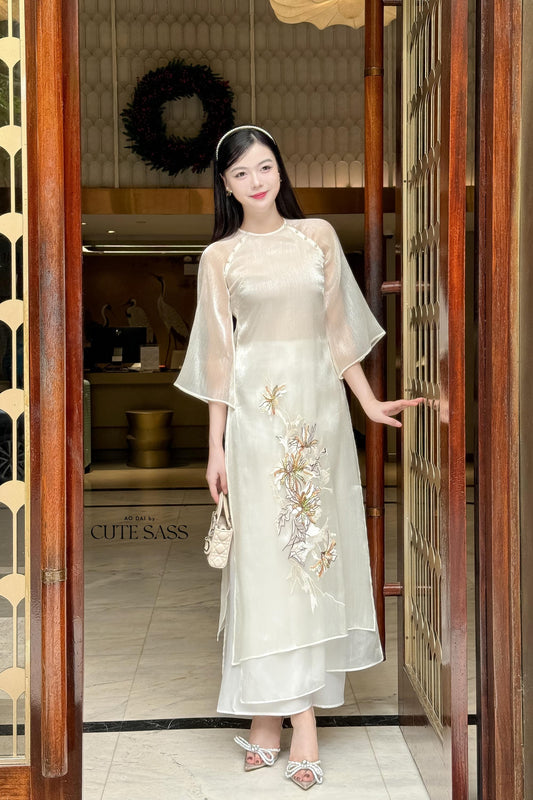 Cream Orchid Embroidery Chiffon Ao Dai Set | Pre-made Traditional Vietnamese Ao Dai|Ao Dai with Pants|Lunar New Year Ao Dai|