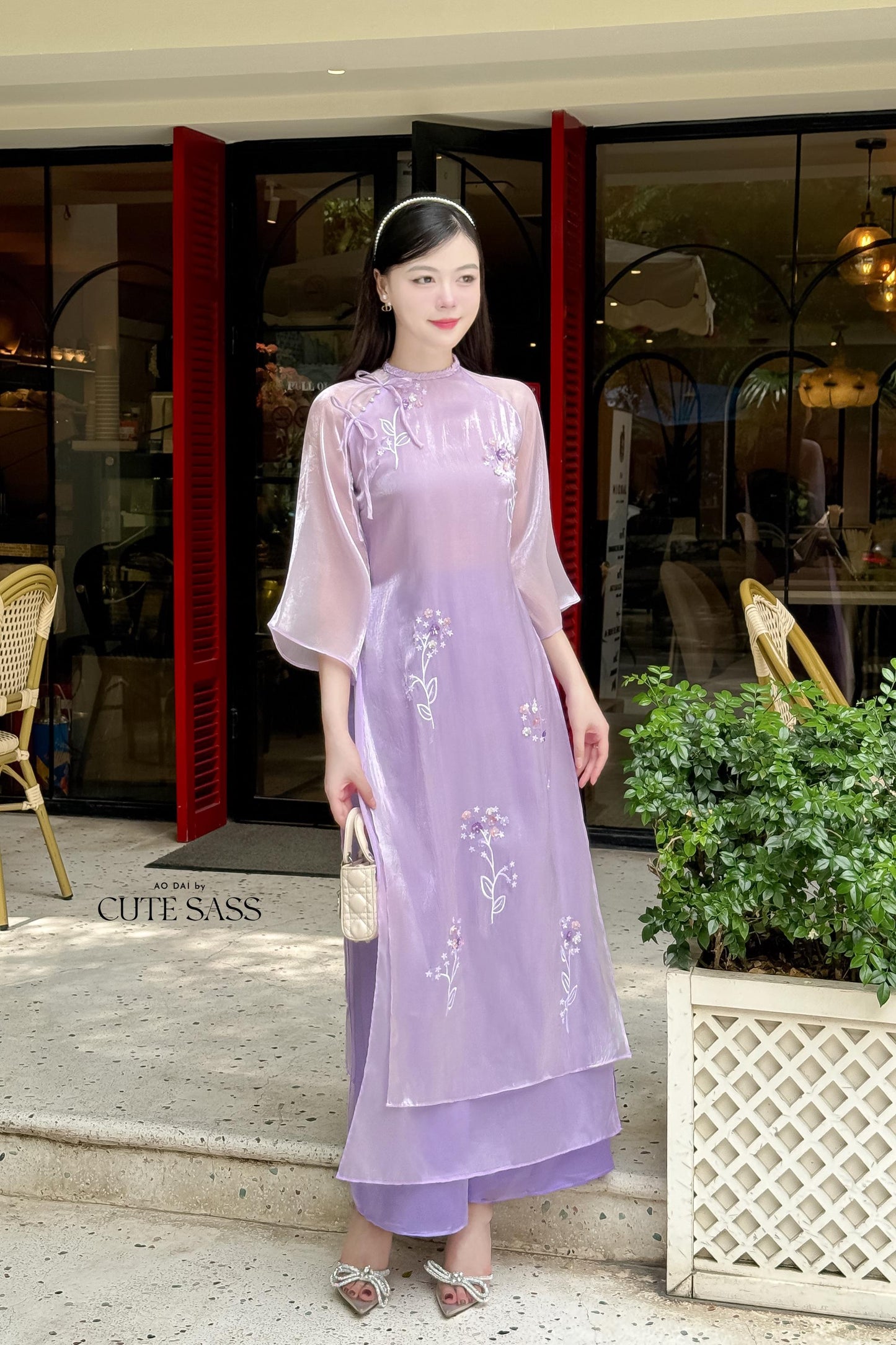 Purple Mini Daisy Embroidery Chiffon Ao Dai Set | Pre-made Traditional Vietnamese Ao Dai|Ao Dai with Pants|Lunar New Year Ao Dai|