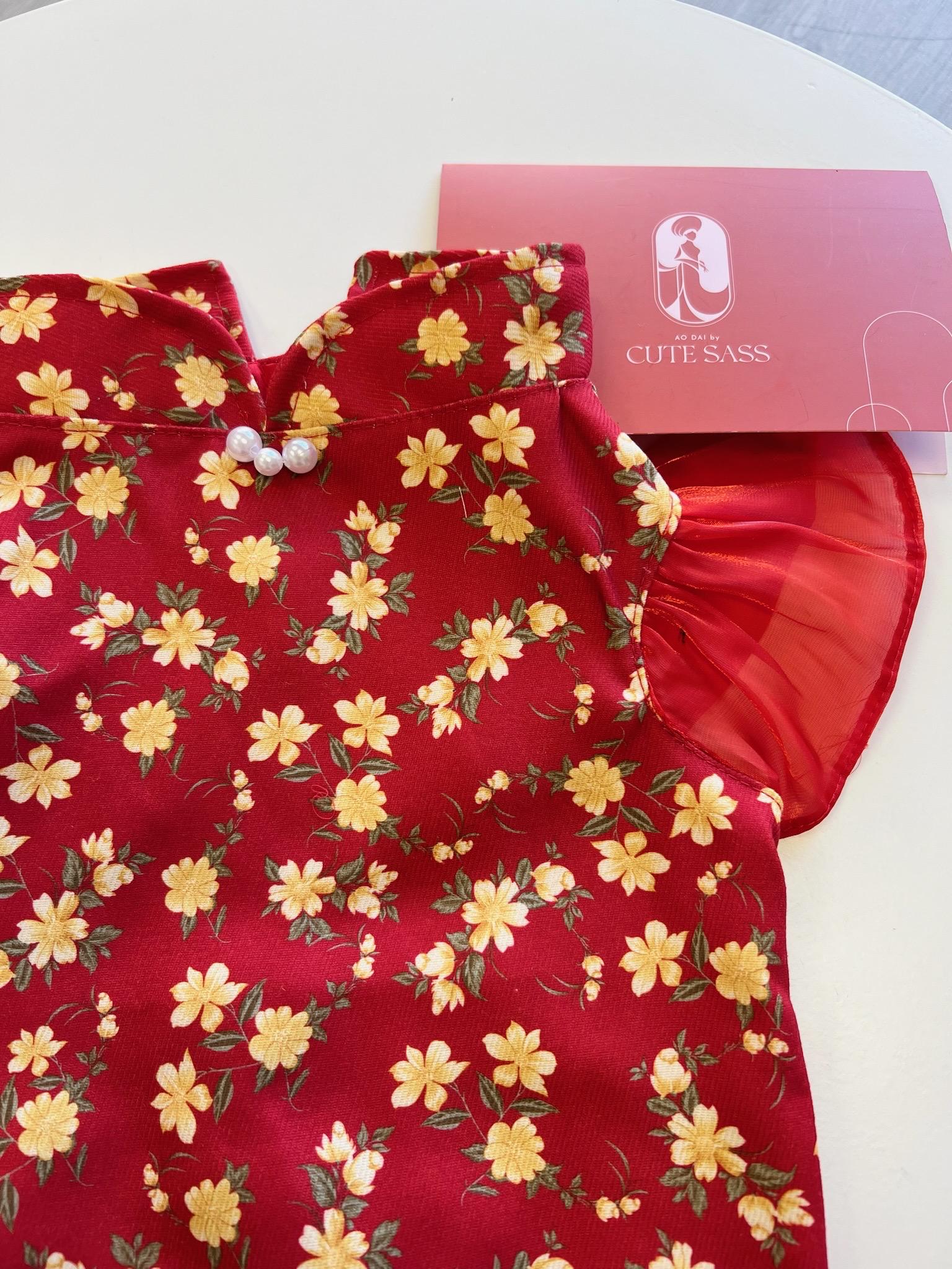 Pet Red Wing Sleeves Daisy Ao Dai 14-15B