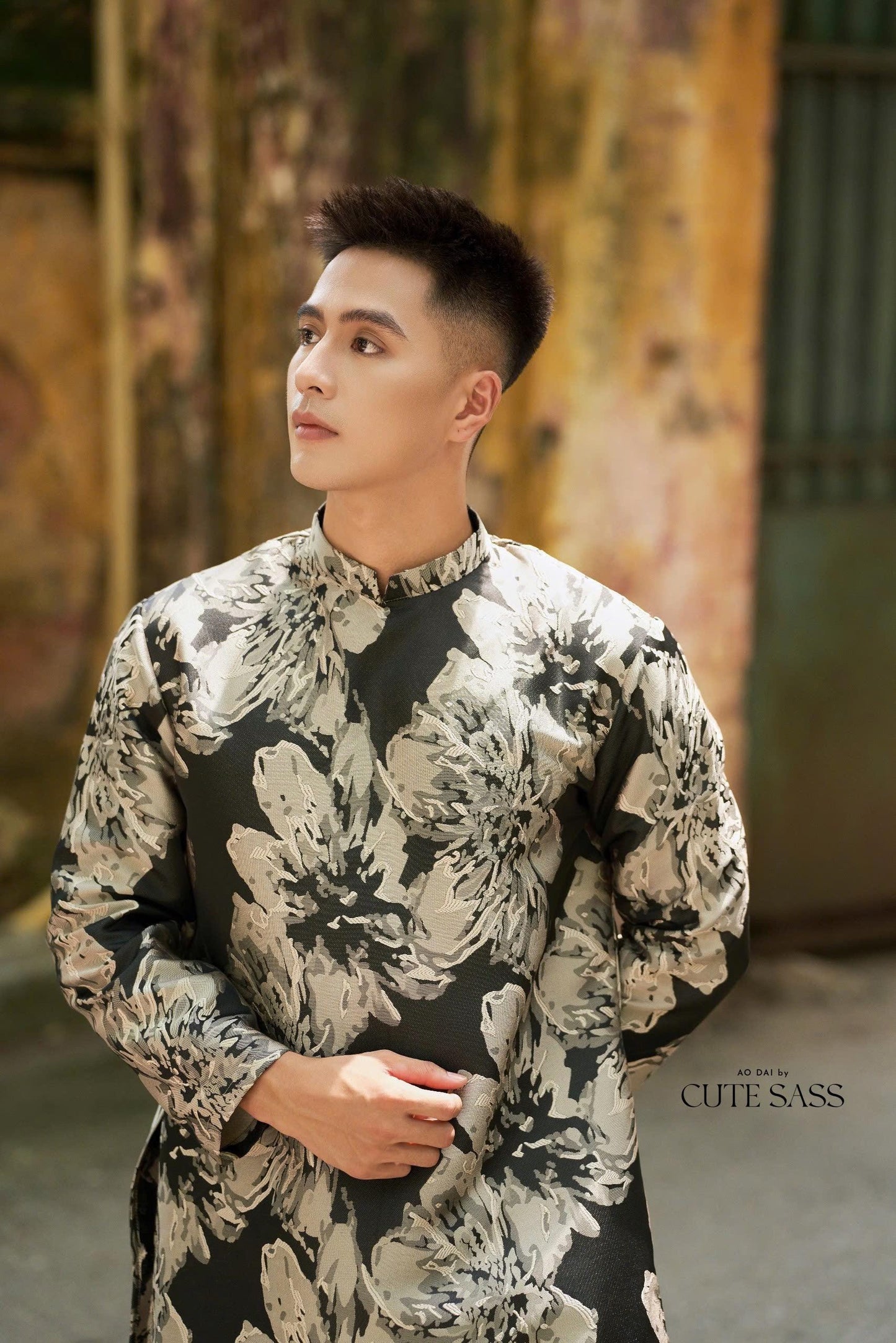 Men Black/Gold Eranthis Gam Ao Dai Top | Pre-made Traditional Vietnamese Ao Dai| Lunar New Year | Ao Dai for Dad, Boy|Ao Dai Tet|