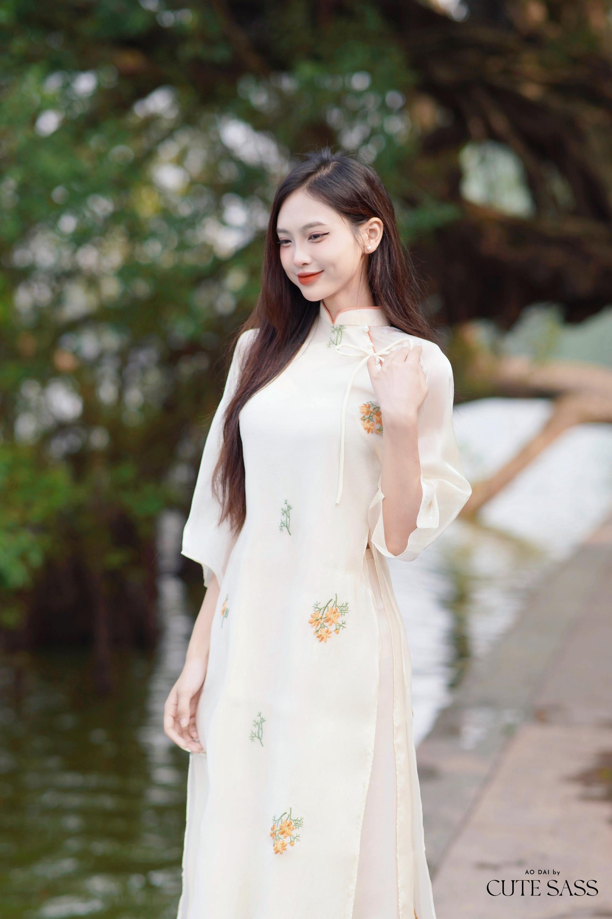 Shifted Beige/Coral Bow Ao Dai Set |Pre-made Modernized Vietnamese Ao Dai| Women Ao Dai with Pants | Lunar New Year| Ao Dai Cach Tan|27C