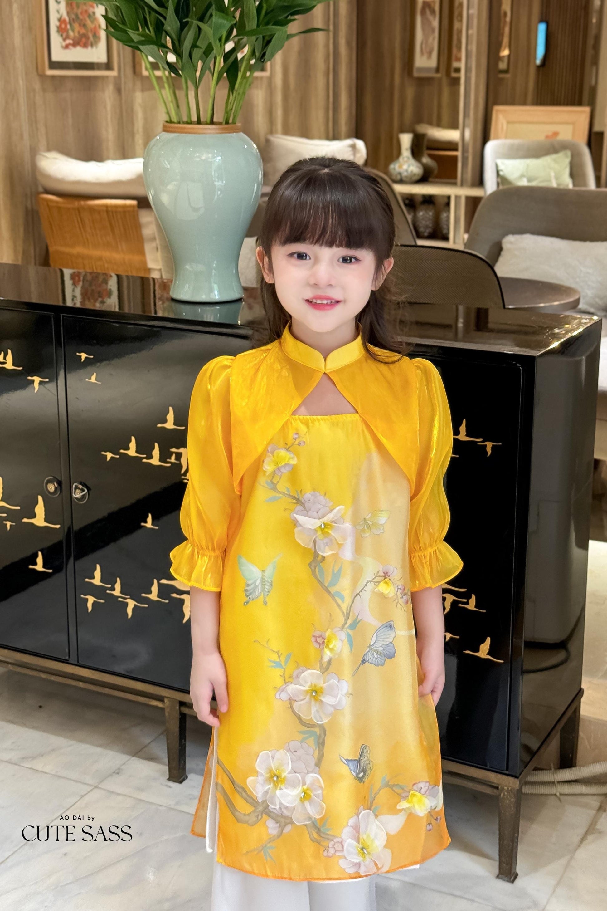 Mom and Daughter Yellow Cut Out Long Sleeves Ao Dai Set 31-32D| Pre-made Traditional Vietnamese Ao Dai | Lunar New Year |