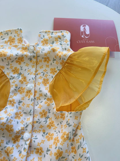 Pet Yellow Wing Sleeves Daisy Ao Dai 4B
