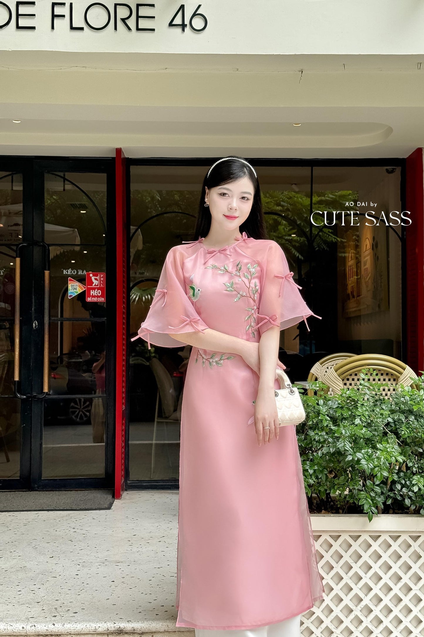 Moc Lan - Pink Pom Bow Sleeves Ao Dai Set | Pre-made Traditional Vietnamese Women Ao Dai with Pants | Lunar New Year| Ao Dai Cach Tan|