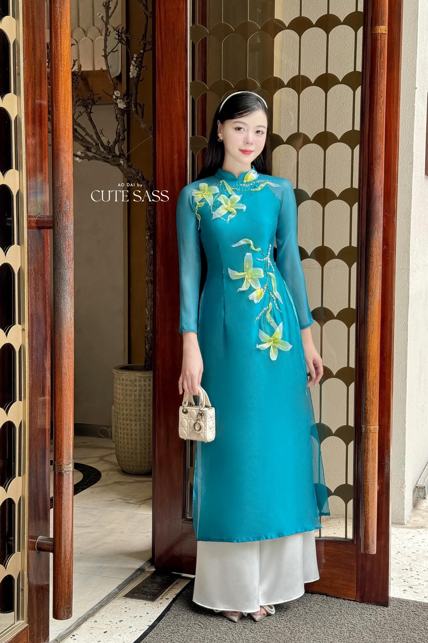 Moc Lan - Turquoise Ribbon Ao Dai Set 12B|Pre-made Traditional Vietnamese Women Ao Dai with Pants | Lunar New Year|Ao Dai Cach Tan