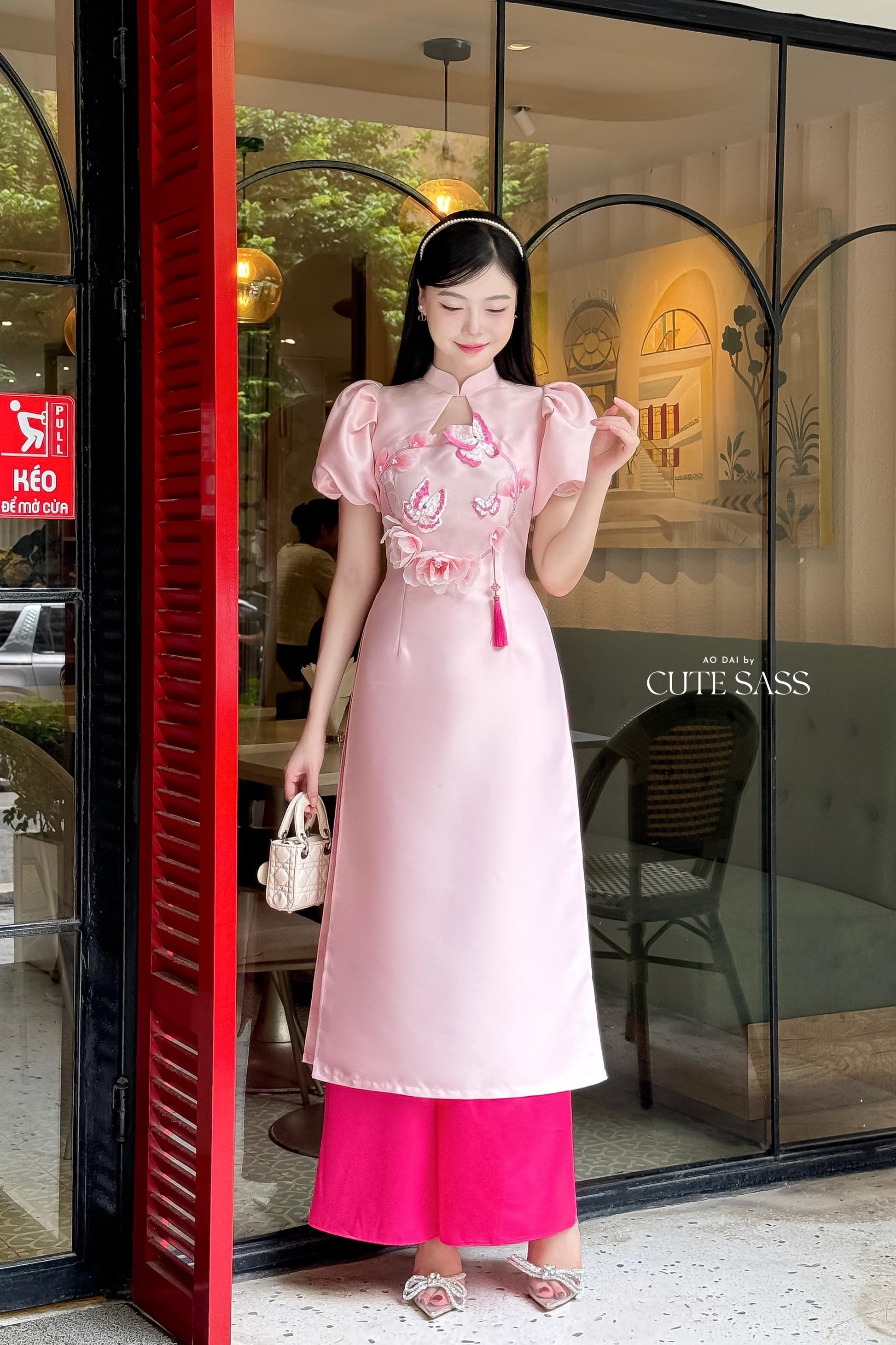 Huyen Mi - Pink Cut Out Puffy Sleeves Ao Dai Set|Pre-made Traditional Vietnamese Women Ao Dai with Pants | Lunar New Year|Ao Dai Cach Tan