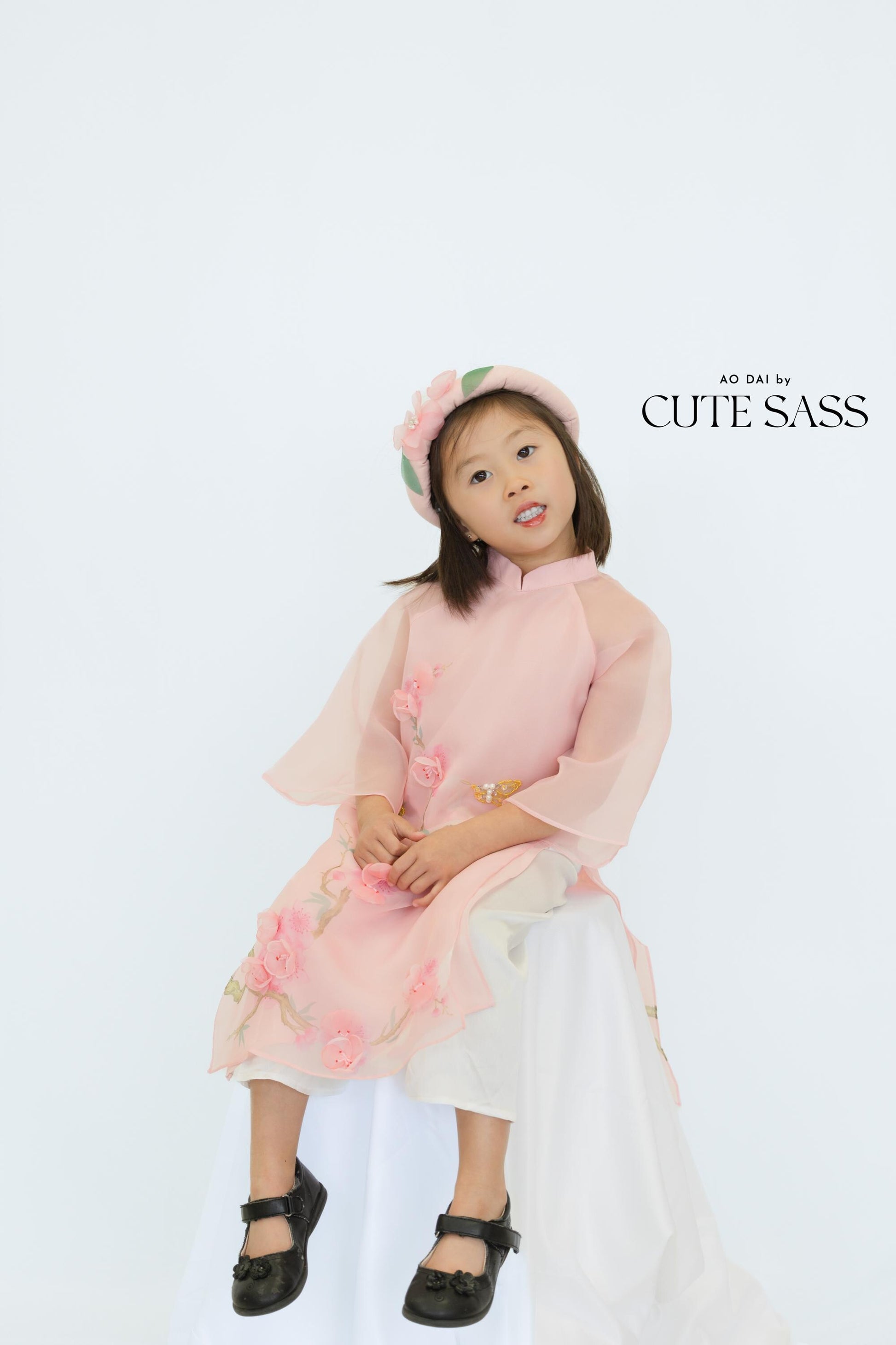 Thuong Girl Ao Dai Set with Headband | Ao Dai by Cute Sass x Joey Doll x Mommy and Me Vietnamese | Traditional Vietnamese Dress for Girl