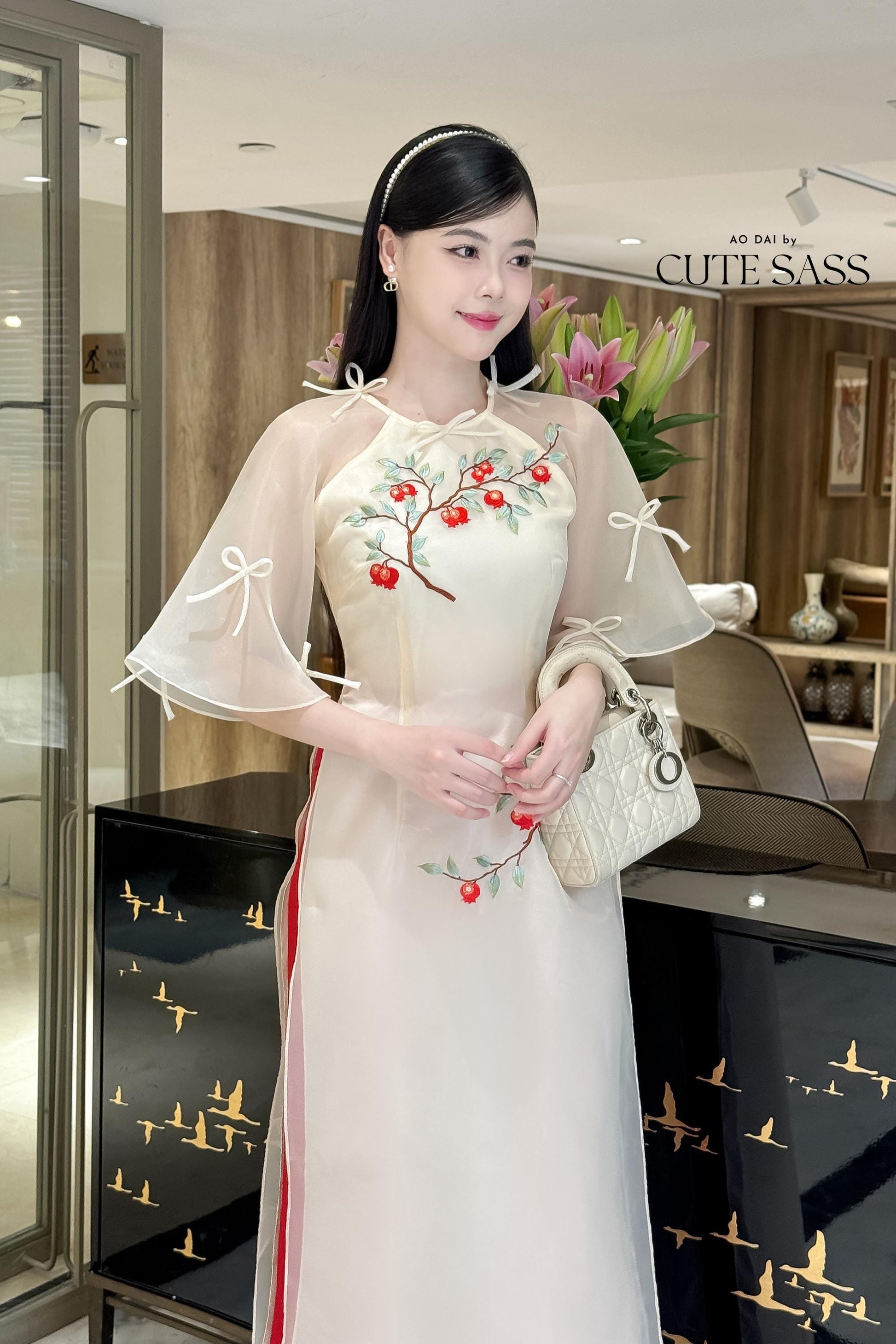 Moc Lan - Cream Pom Bow Sleeves Ao Dai Set 25C| Pre-made Traditional Vietnamese Women Ao Dai with Pants | Lunar New Year| Ao Dai Cach Tan|