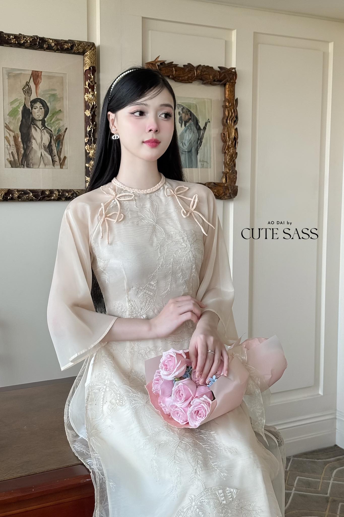 Cream Bows Embroidery Butterflies Ao Dai Set with White Pants 21D |Pre-made Modernized Vietnamese Ao Dai with Pants | Lunar New Year|