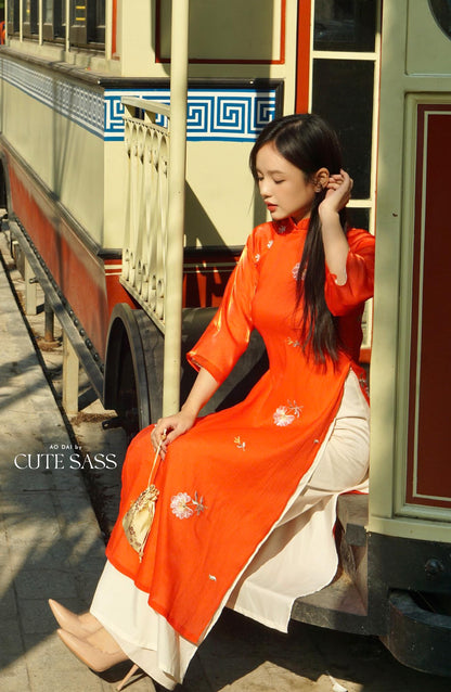 Shifted Red Dahlia Ao Dai Top Only, NO PANTS |Pre-made Modernized Vietnamese Ao Dai|Pastel Ao Dai |Lunar New Year|